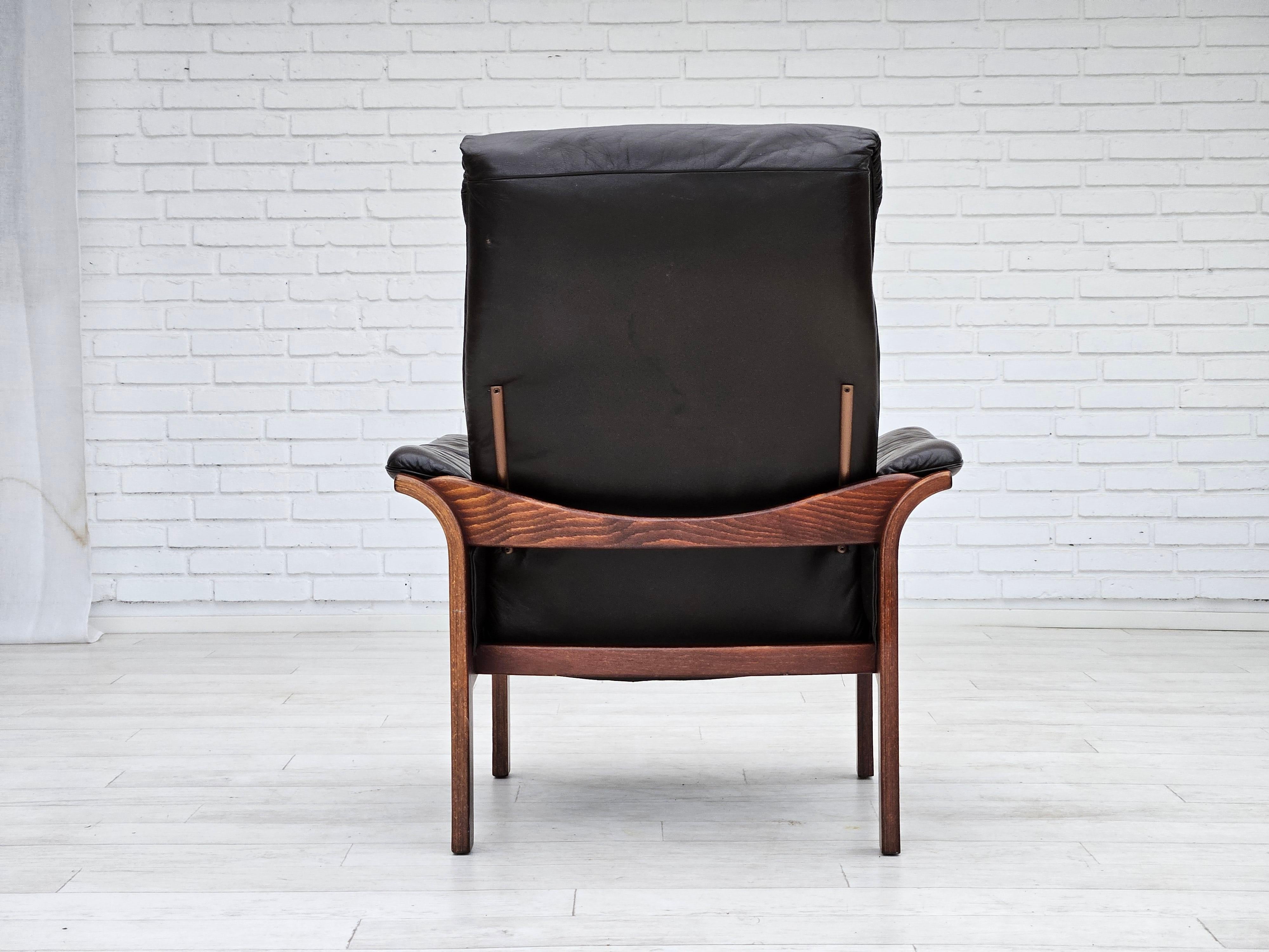 Années 1970, design suédois de Göte Möbler, chaise de salon réglable, cuir marron. en vente 2