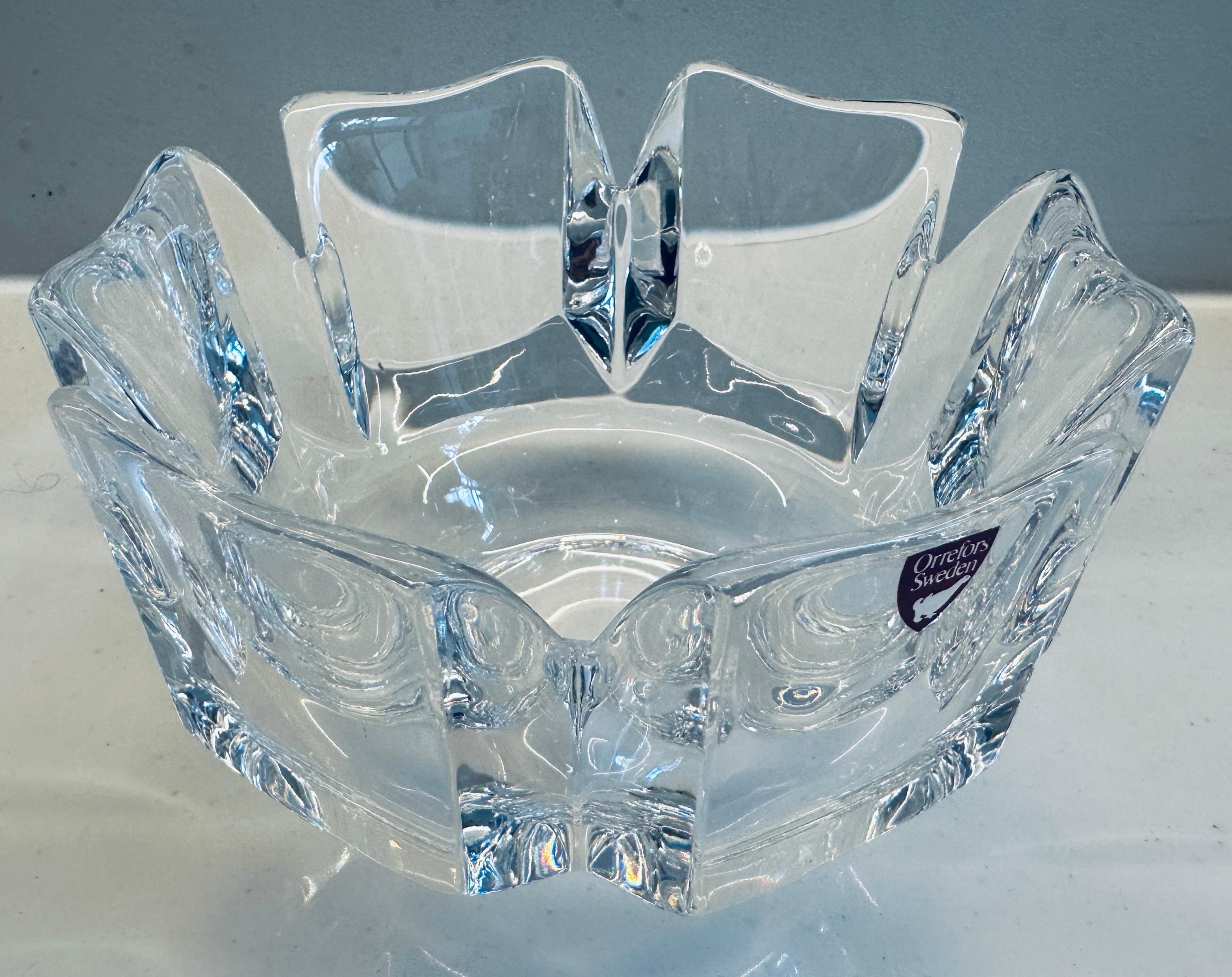 Cristal 1970 Swedish Orrefors Crystal Glass Corona Bowl by Lars Hellsten No 4884-121 en vente