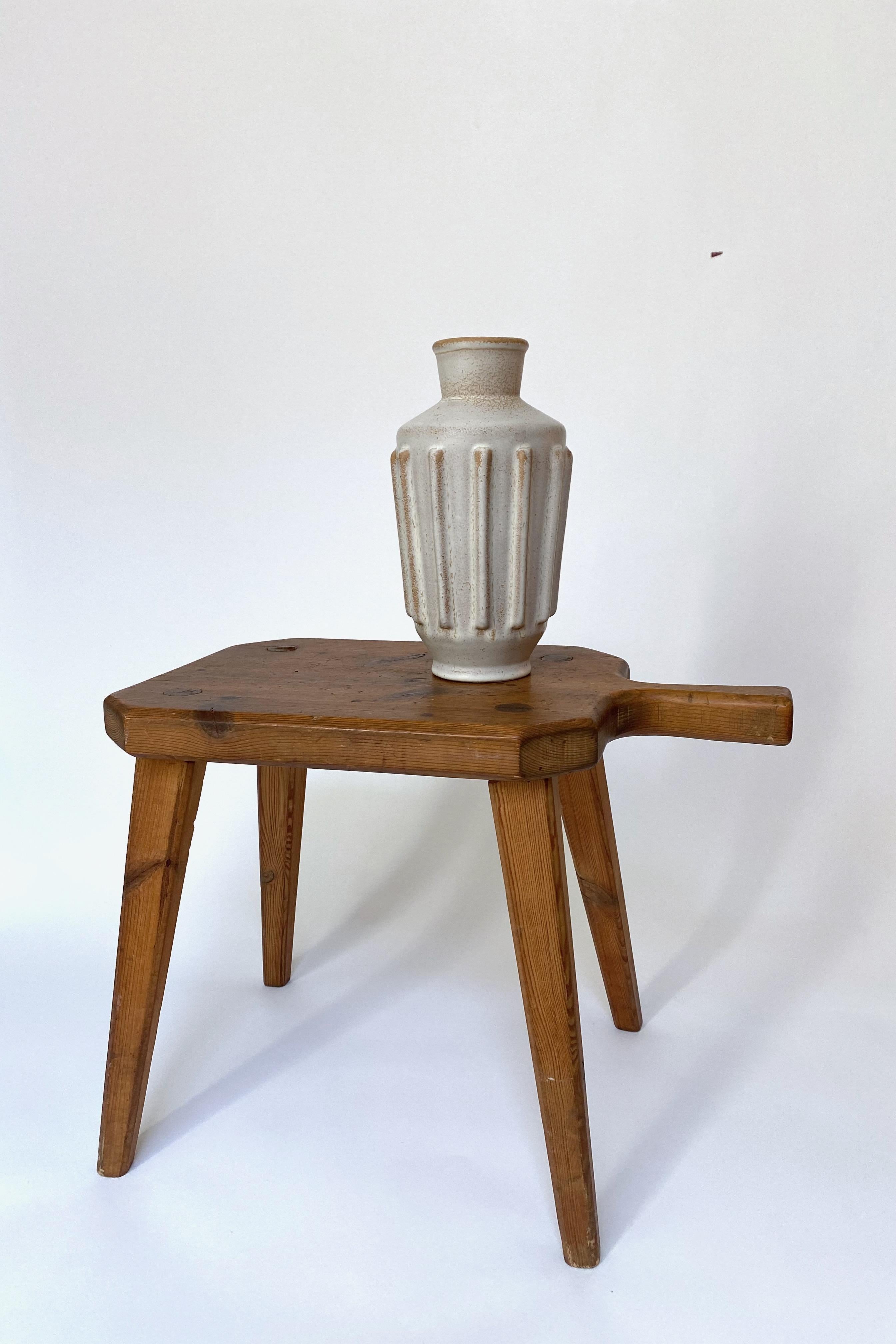 1970s, Swedish Pine Stool In Good Condition For Sale In Brooklyn, NY
