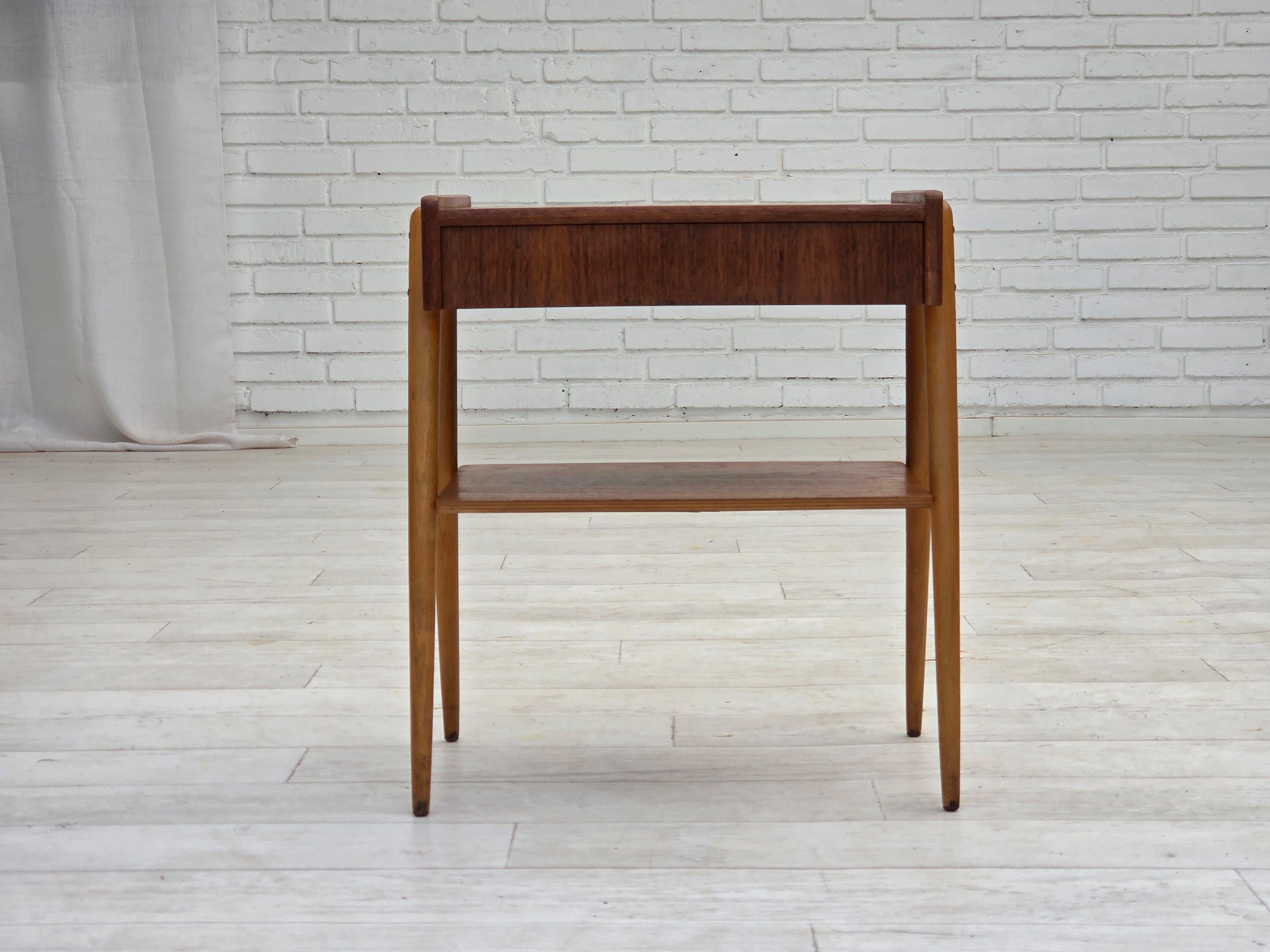 Fine XX secolo 1970s, Swedish side table by AB Carlstrom with drawer, teak wood. in vendita