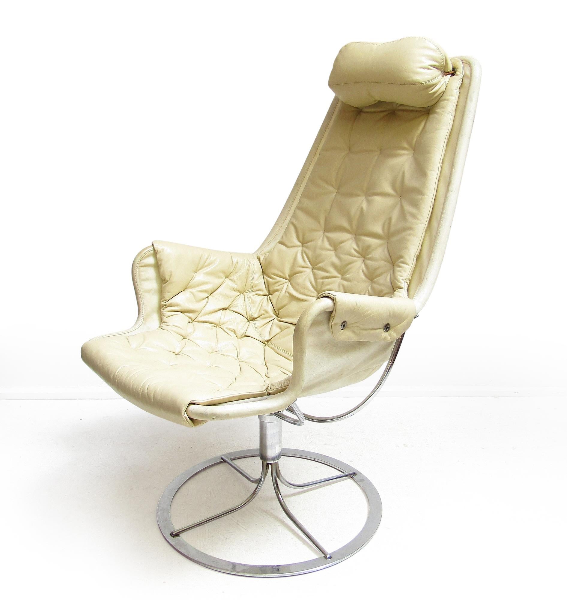 1970s Swedish Space Age Jetson Chair In Beige Leather By Bruno Mathsson For Dux For Sale 1