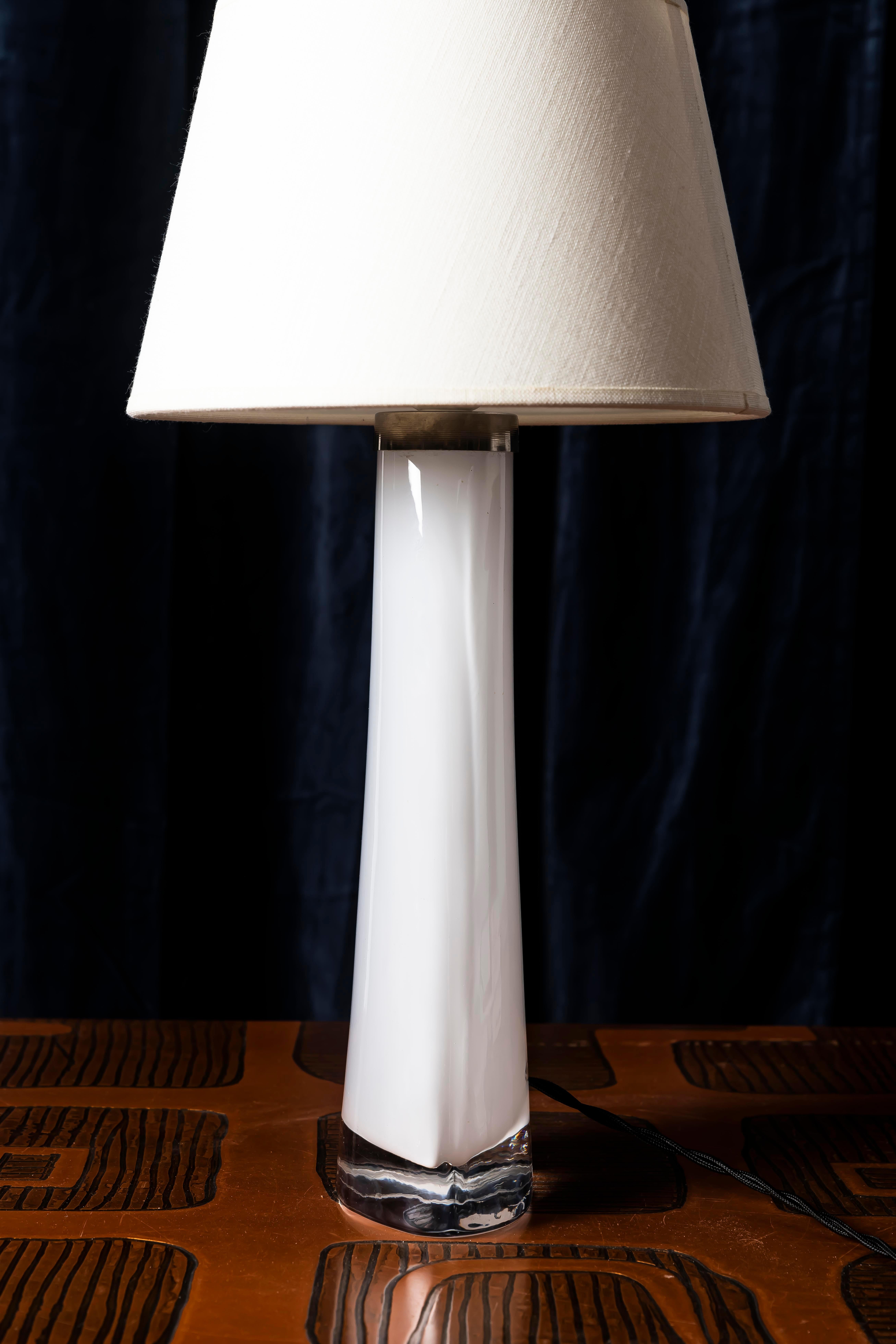 Space Age 1970s Swedish Table Lamp in white Glass by Orrefors, Signed For Sale