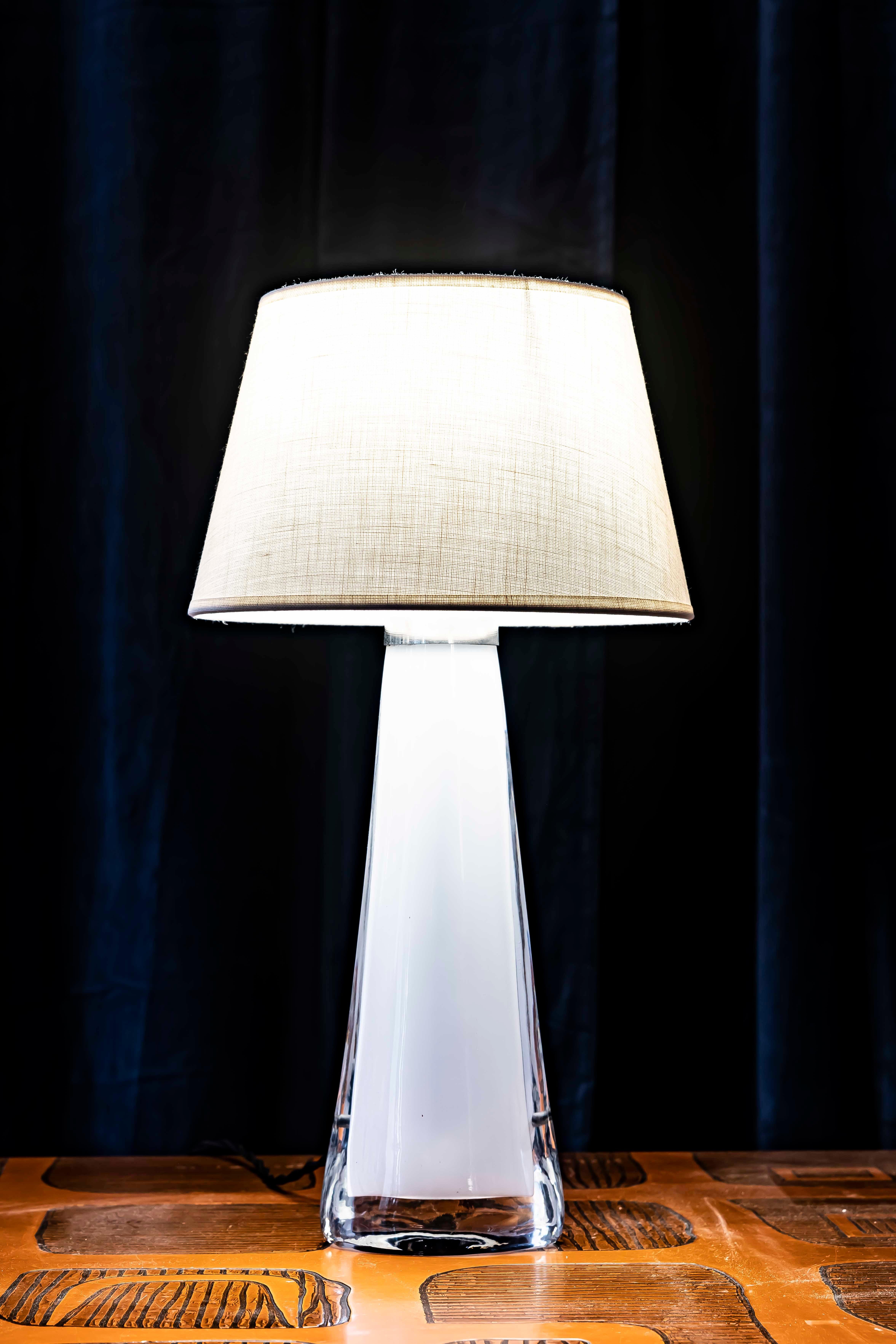 1970s Swedish Table Lamp in white Glass by Orrefors, Signed For Sale 1