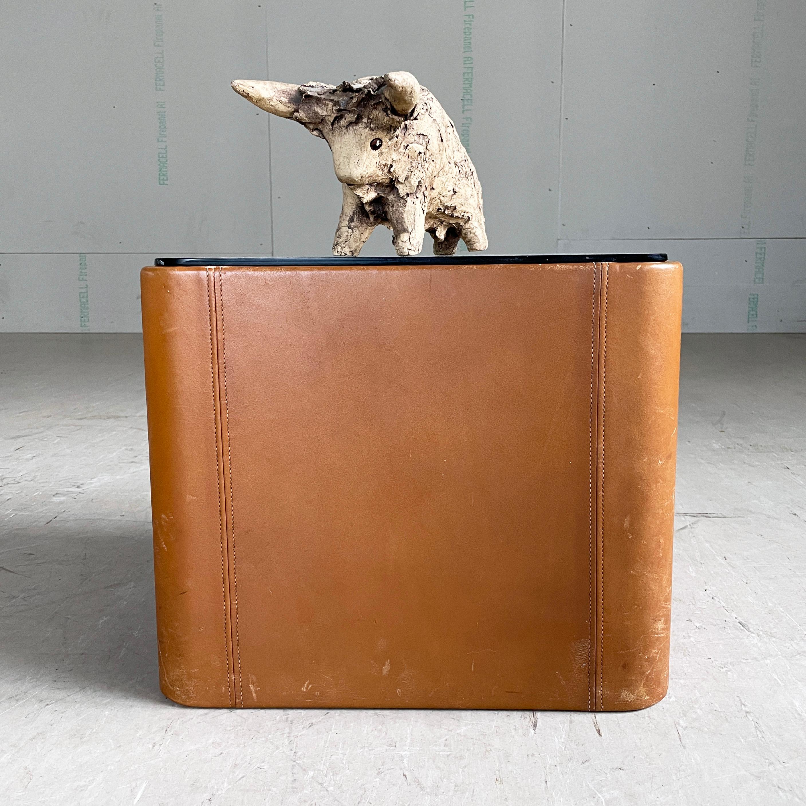 Mid-Century Modern 1970's Swiss DeSede DS-66 Floating Leather & Mirrored Glass Side / Coffee Table For Sale