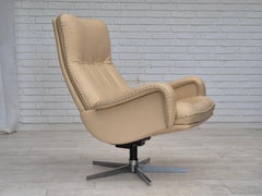 1970s, Swiss design by de Sede, swivel chair model S231 James Bond, original.