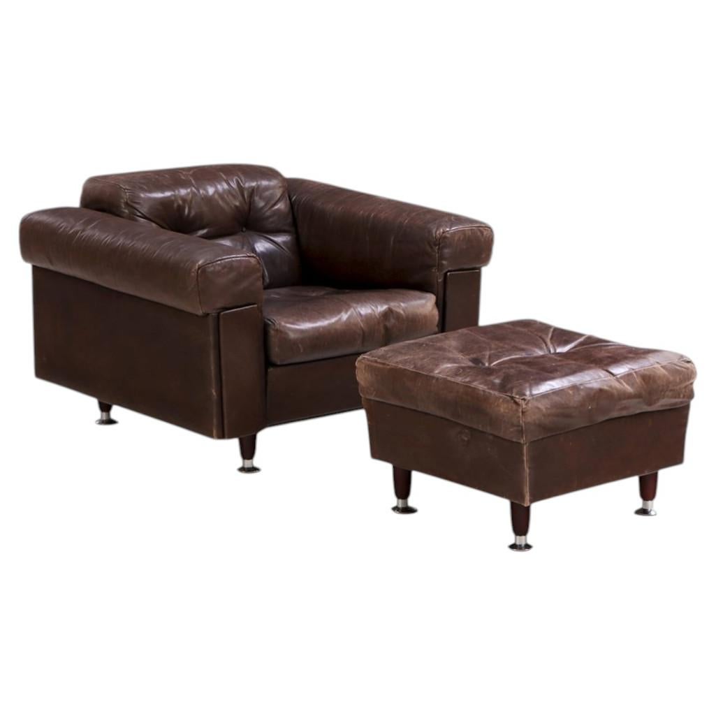 1970s Swiss Leather Lounge Chair & Ottoman in the Style of De Sede