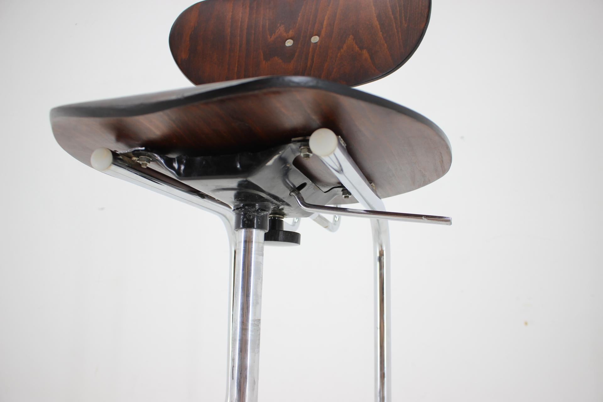 1970s Swivel Adjustable Chair, Czechoslovakia For Sale 8