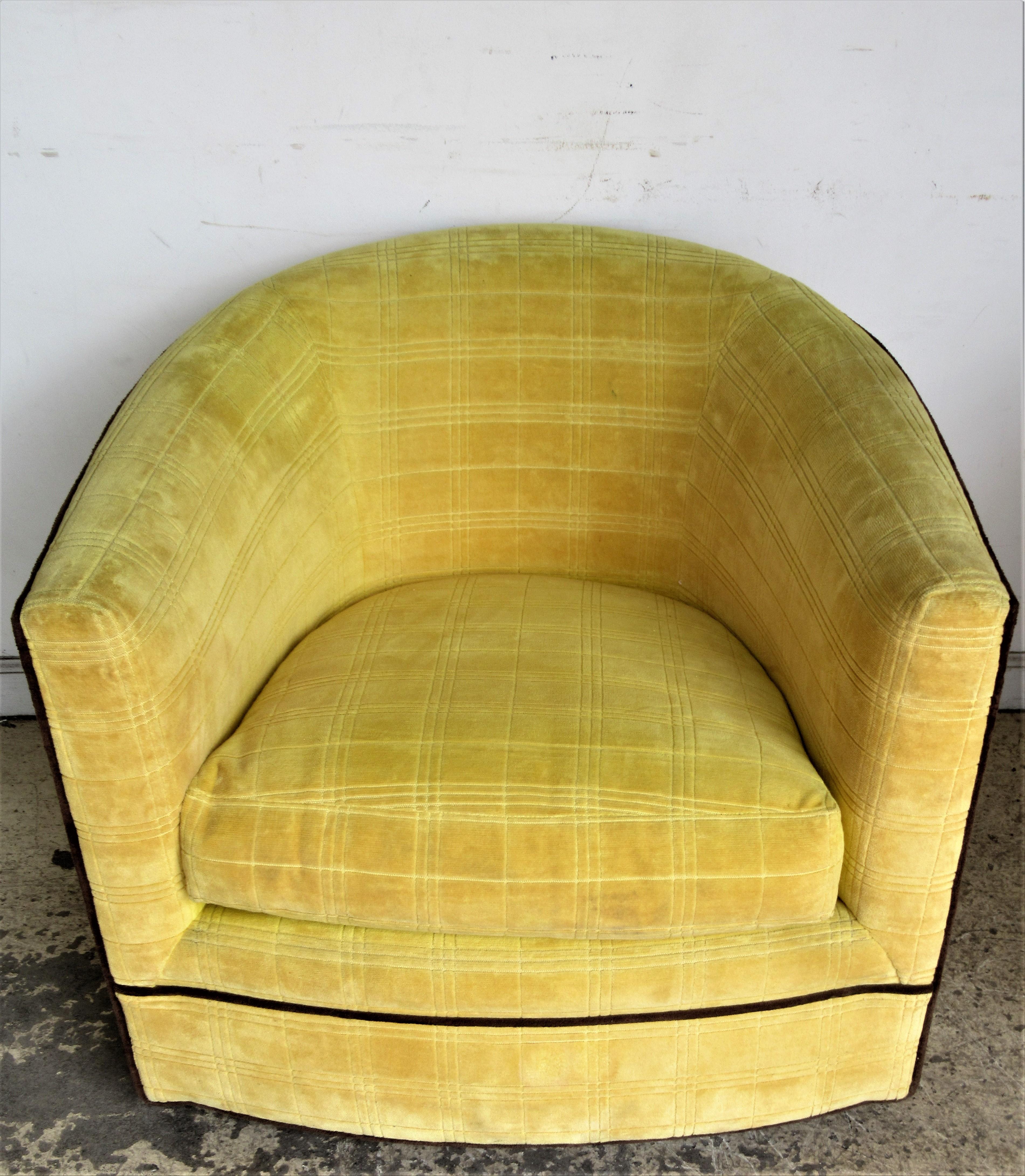1970s Swivel Barrel Chairs in the style of Milo Baughman 8