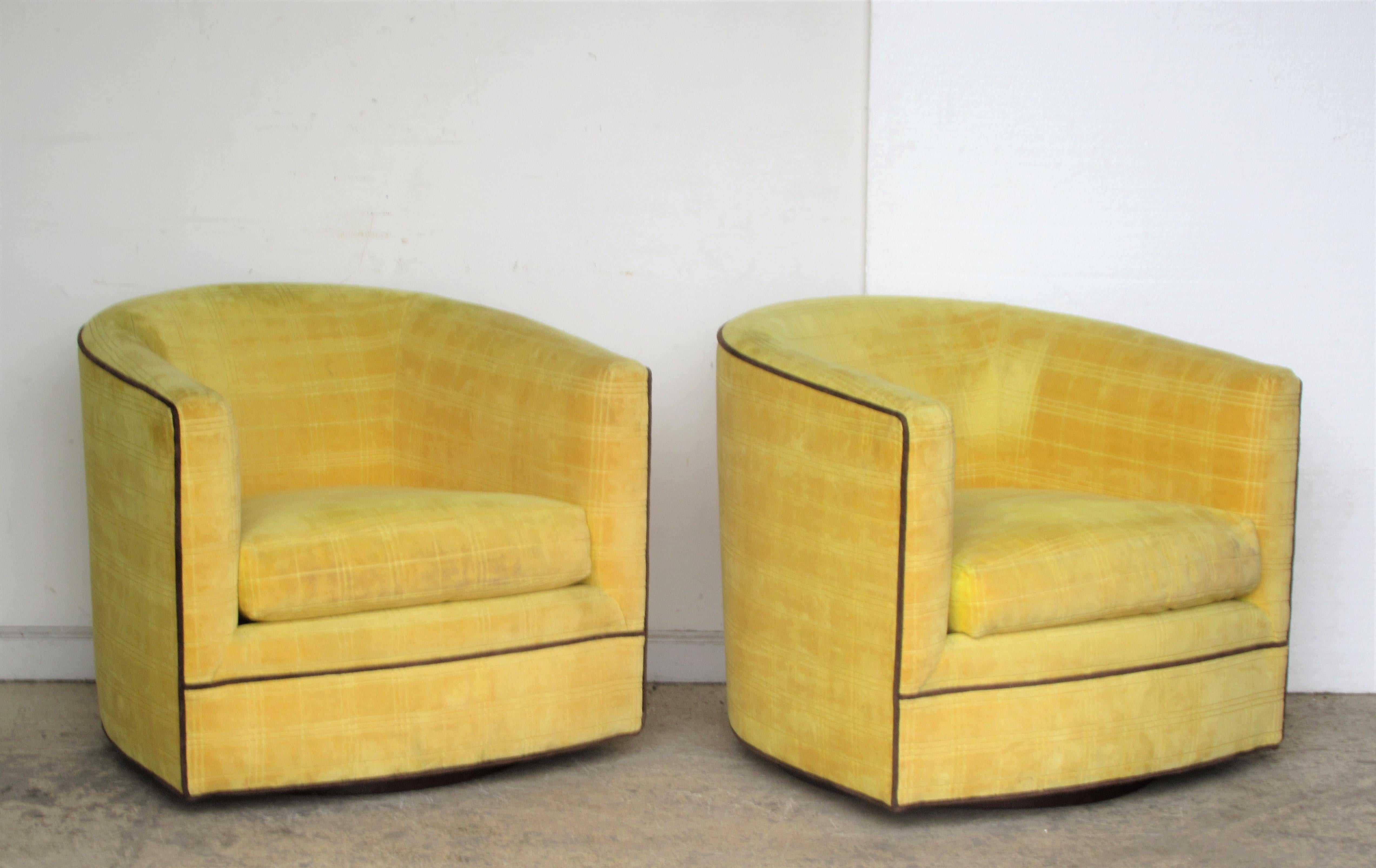 1970s Swivel Barrel Chairs in the style of Milo Baughman 12
