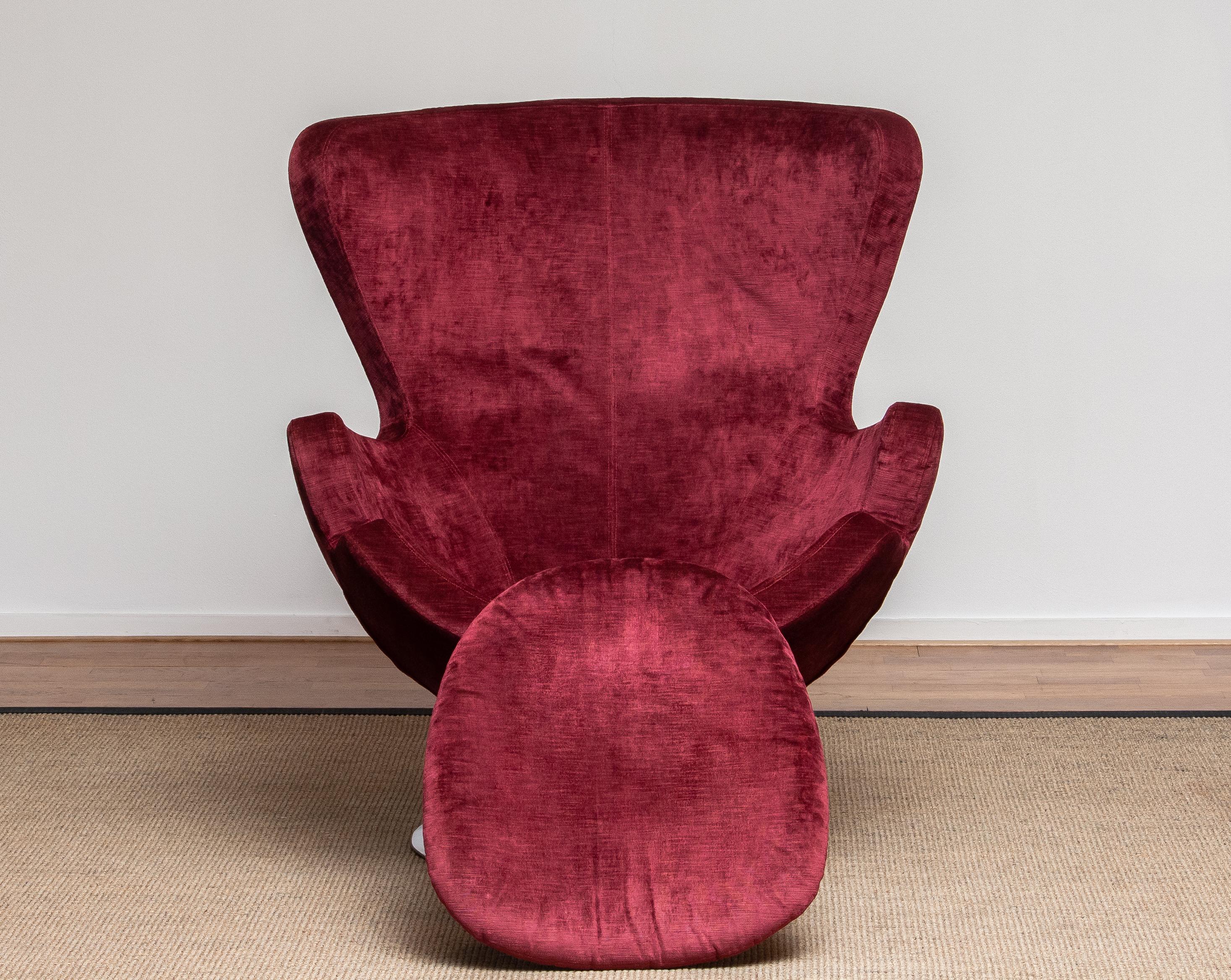 1970s, Swivel Lounge Egg Chair on Chrome Stand Colored in Bordeaux Red Baby Roy 4