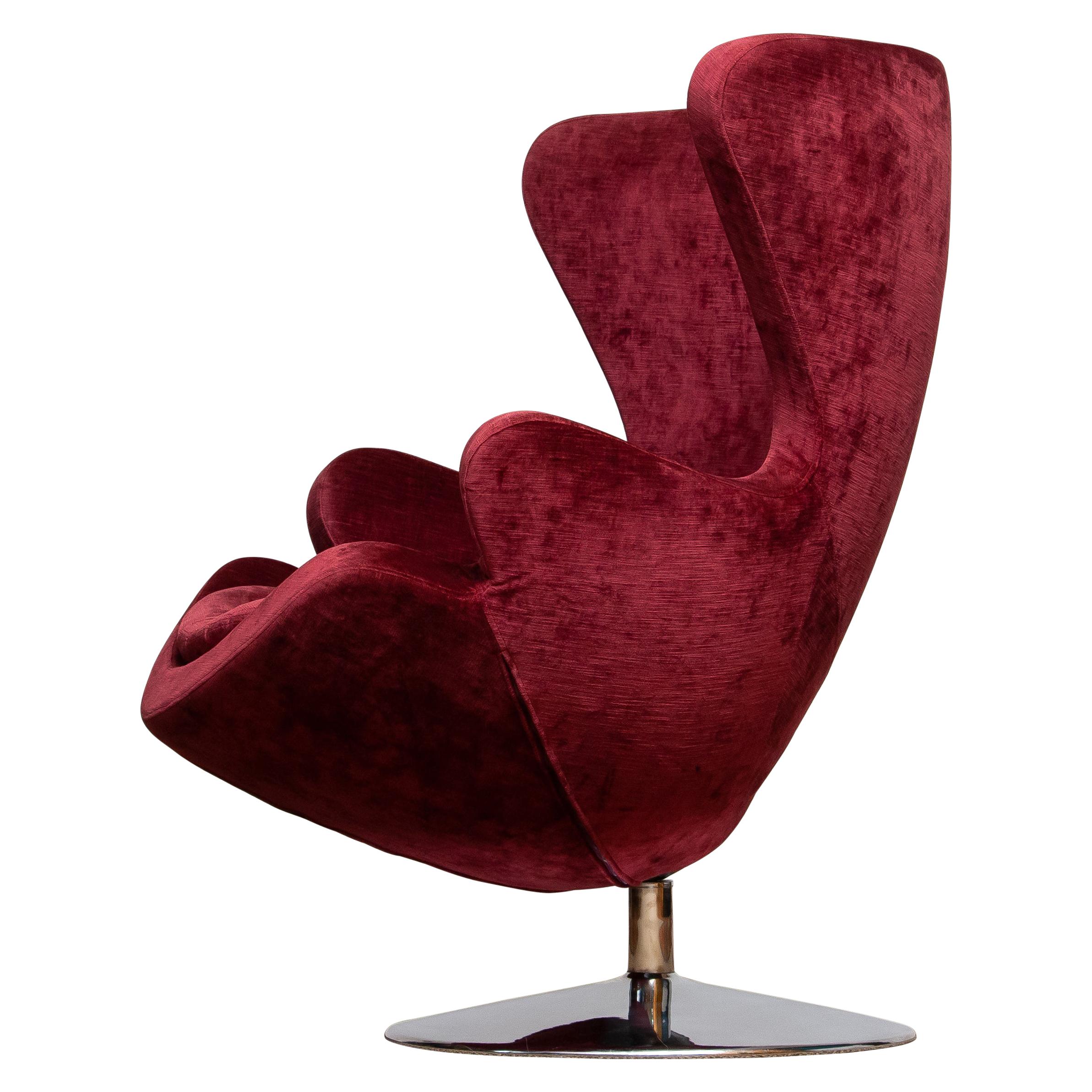 Swedish 1970s, Swivel Lounge Egg Chair on Chrome Stand Colored in Bordeaux Red Baby Roy