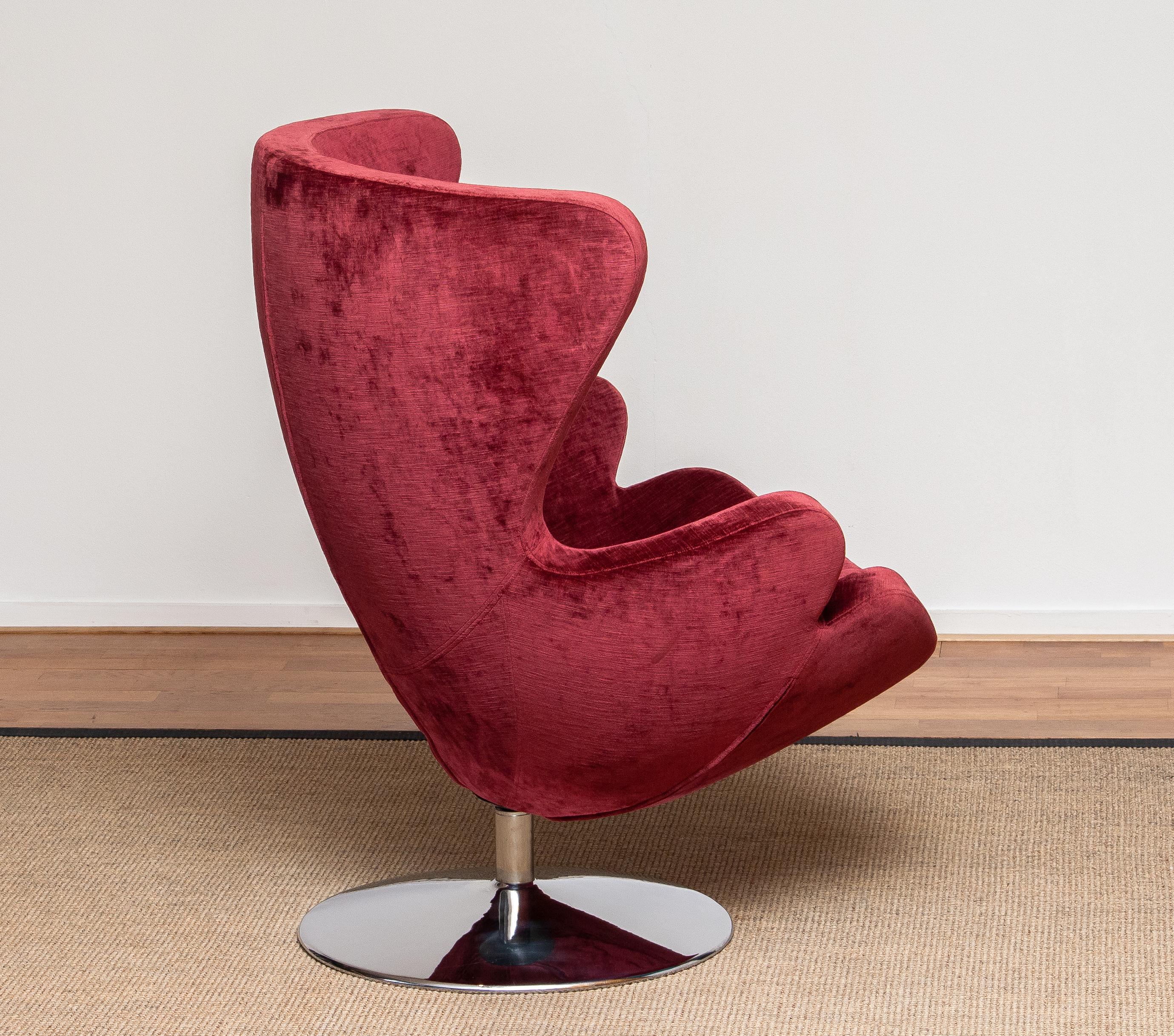 Fabric 1970s, Swivel Lounge Egg Chair on Chrome Stand Colored in Bordeaux Red Baby Roy