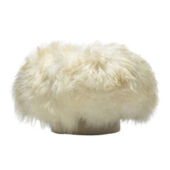 1970er Swivel Mushroom Top Pouf Ottomane aus elfenbeinweißem isländischem Schafsleder