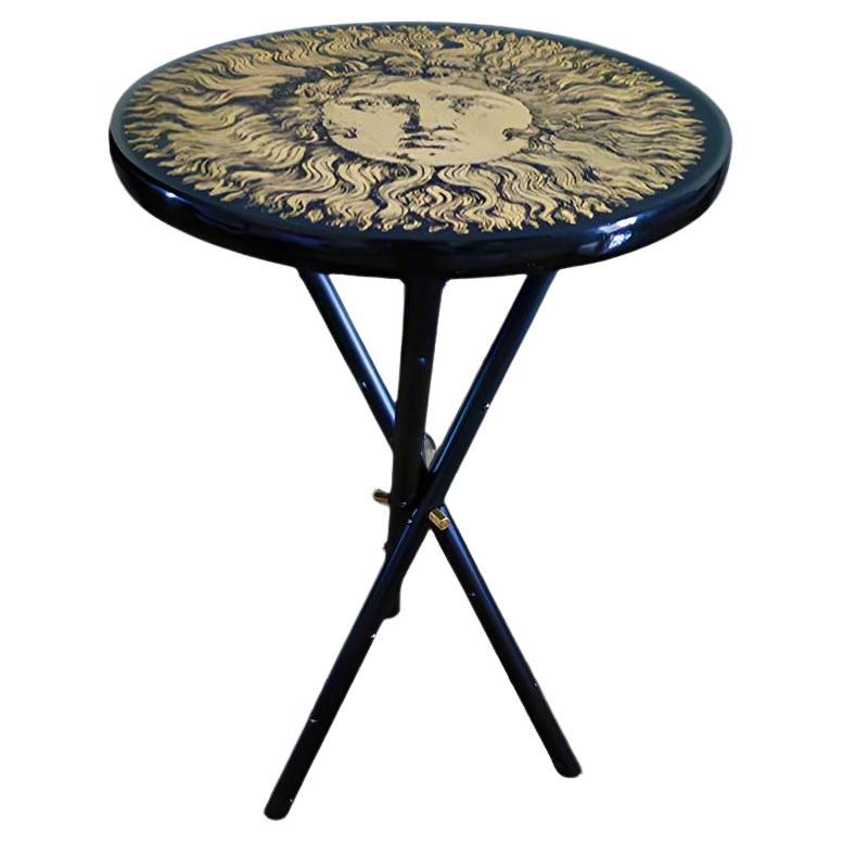 1970er Tisch von Piero Fornasetti mit der Darstellung des Sonnenkönigs 'Louis XIV', hergestellt in Italien
