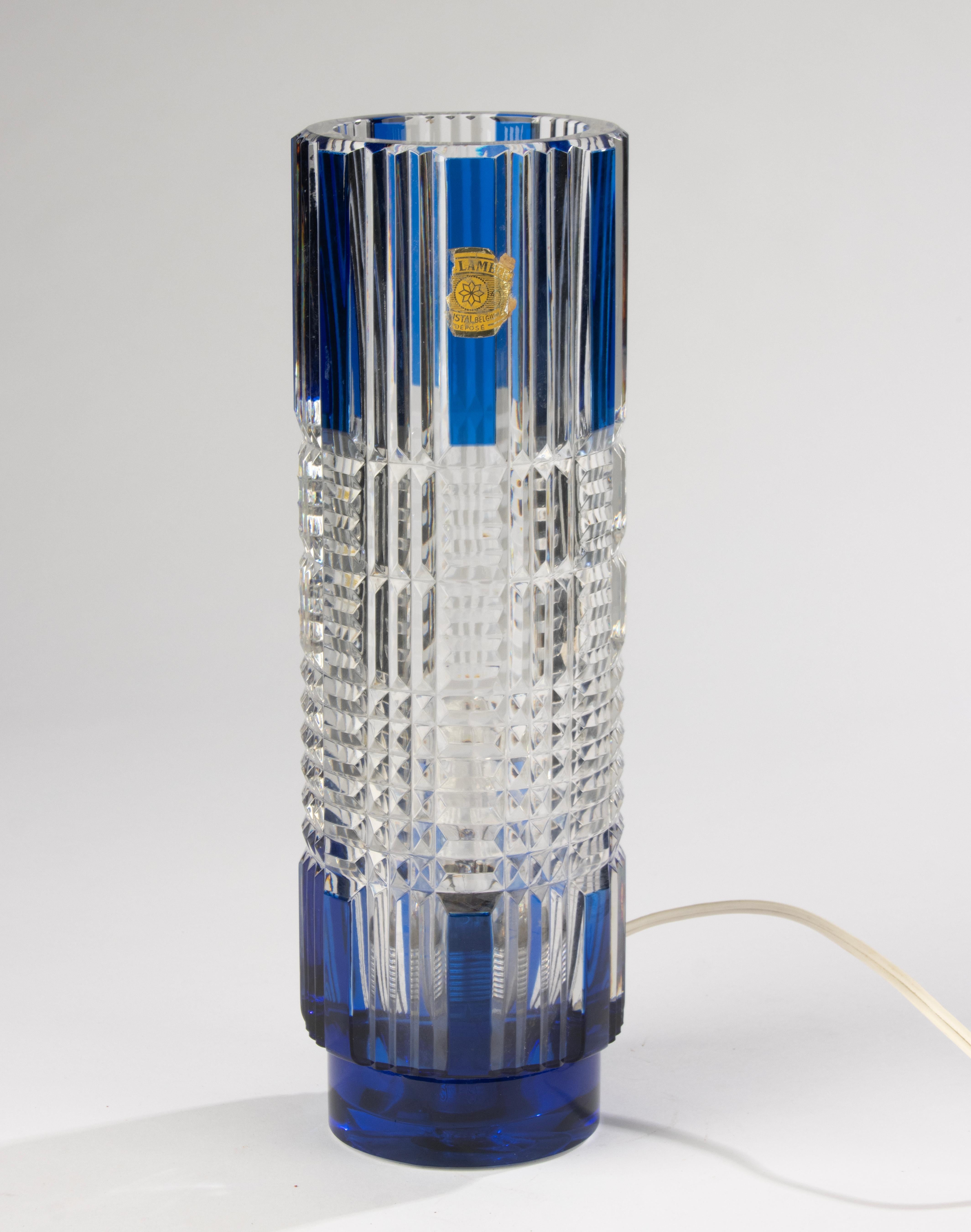 Moderne 1970s Table Lamp - Val Saint Lambert - Cut Crystal - Blue Overlay en vente