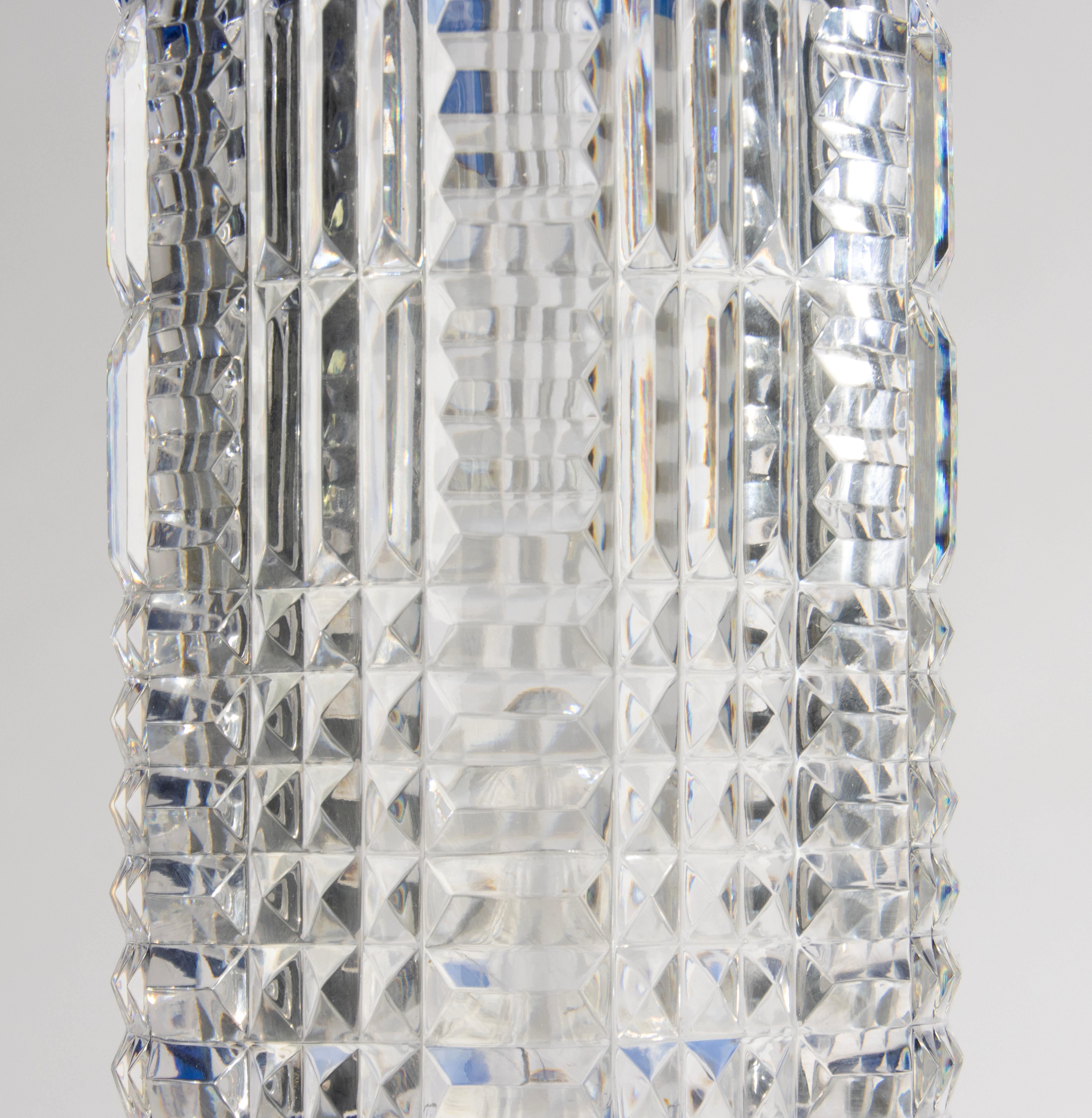 Belge 1970s Table Lamp - Val Saint Lambert - Cut Crystal - Blue Overlay en vente