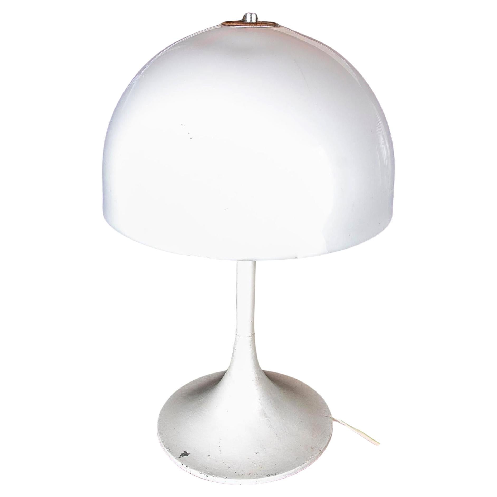 1970s Table Lamp with Methacrylate Lampshade and Metal Base 