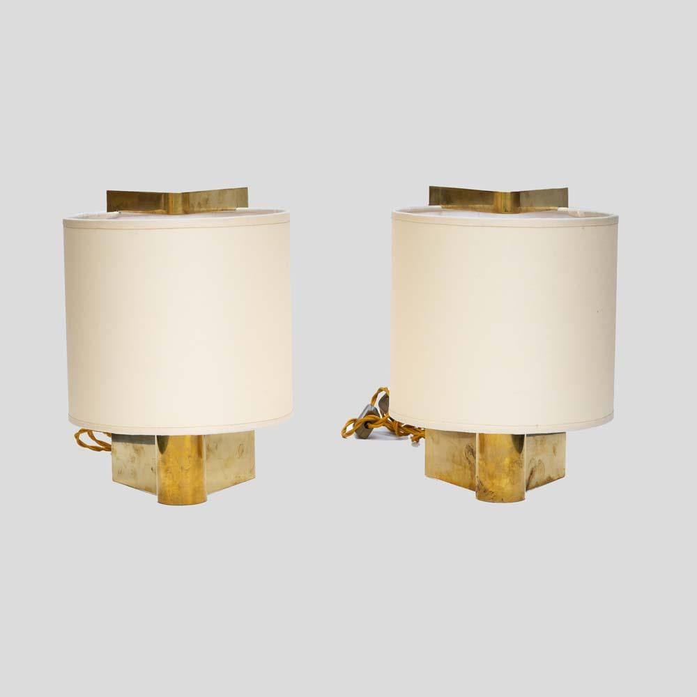 Fin du 20e siècle Lampes de table des années 1970 Abat-jour en tissu crème sur métal laiton par Giuliana Gramigna en vente