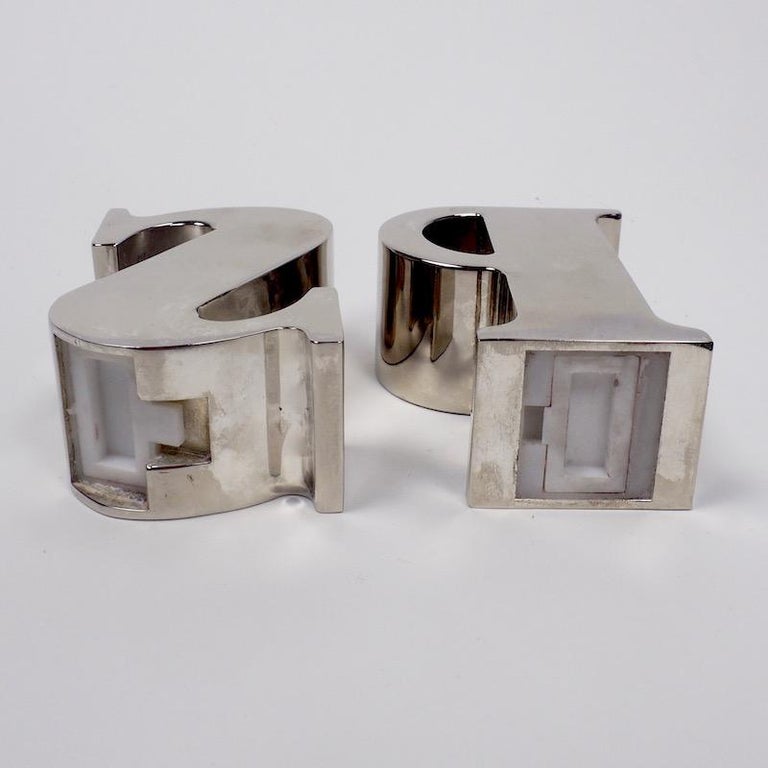 1970s Table Salt and Pepper Shakers Silver For Sale 1