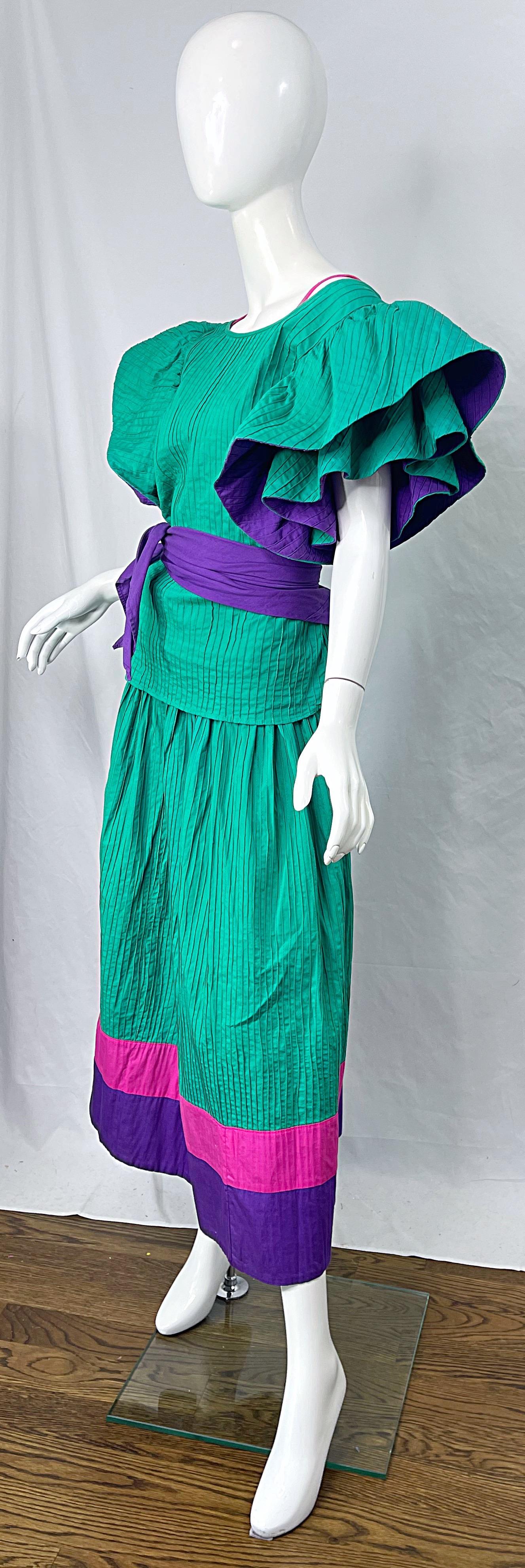 1970s Tachi Castillo 4 Piece Green Purple Pink Cotton Vintage 70s Dress Ensemble For Sale 7