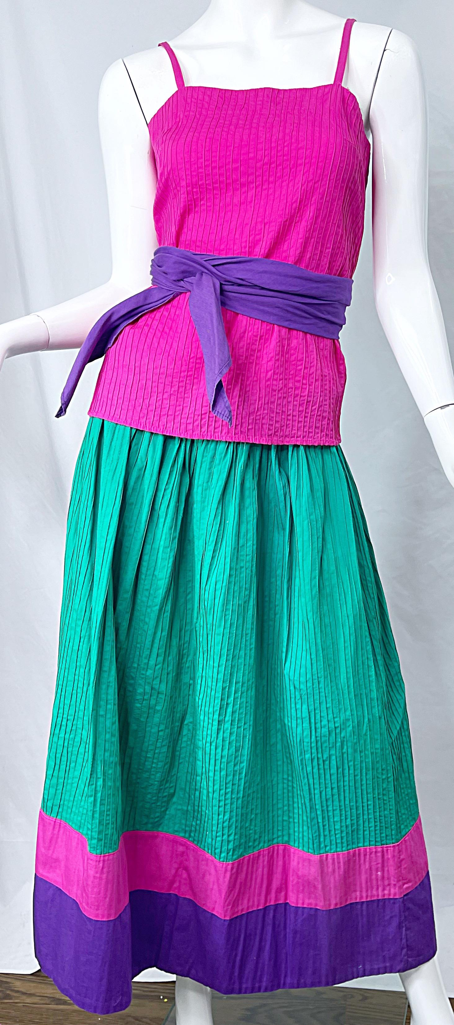 1970s Tachi Castillo 4 Piece Green Purple Pink Cotton Vintage 70s Dress Ensemble For Sale 11