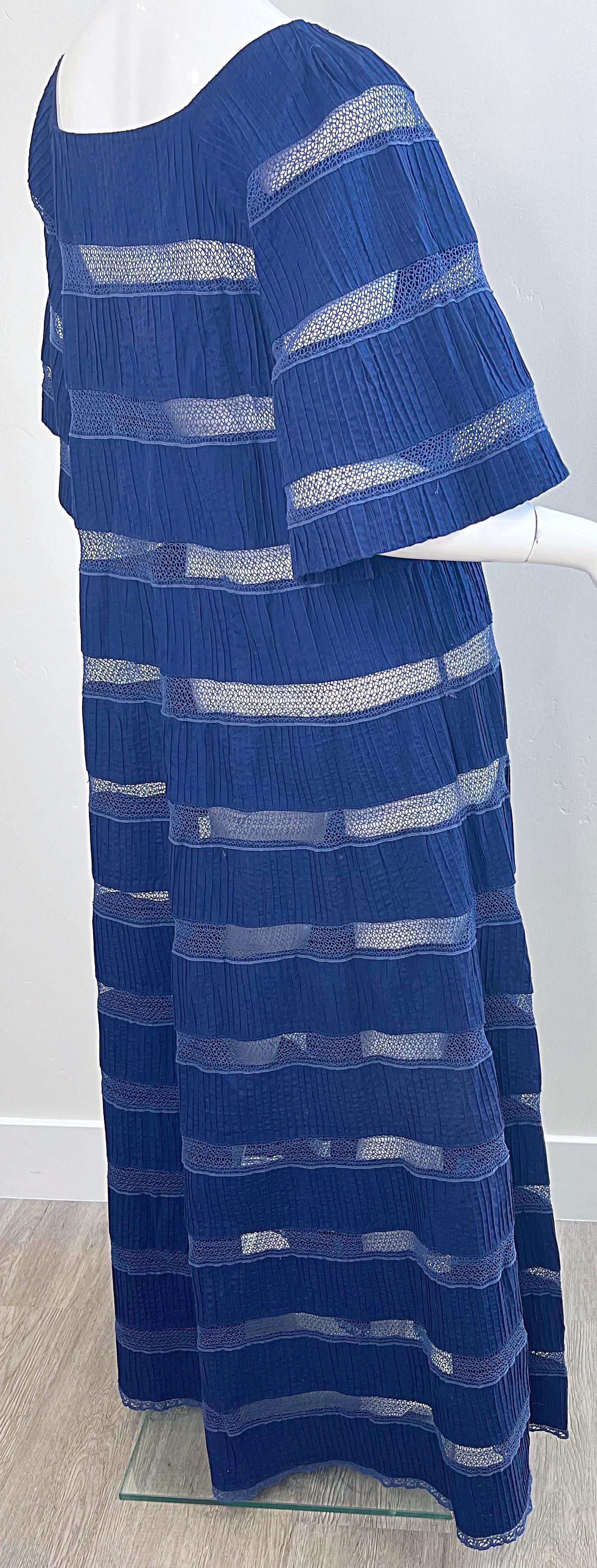 1970s Tachi Castillo for Pan American Phoenix Navy Blue Crochet 70s Maxi Dress For Sale 10