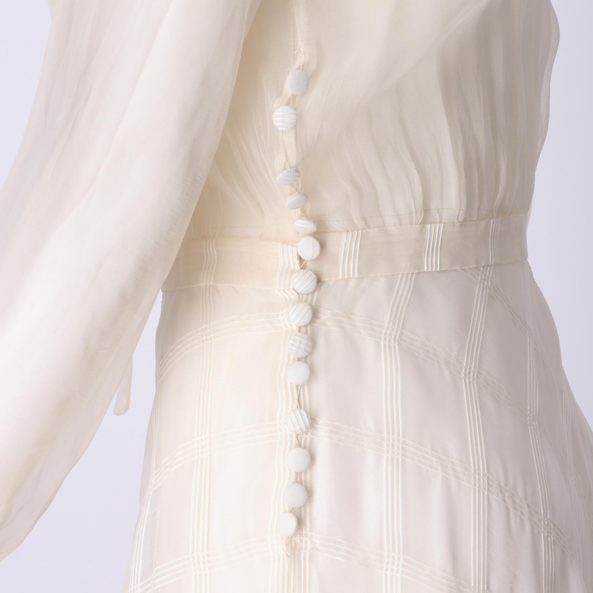 1970s Tailored Semitransparent Wedding Dress 2