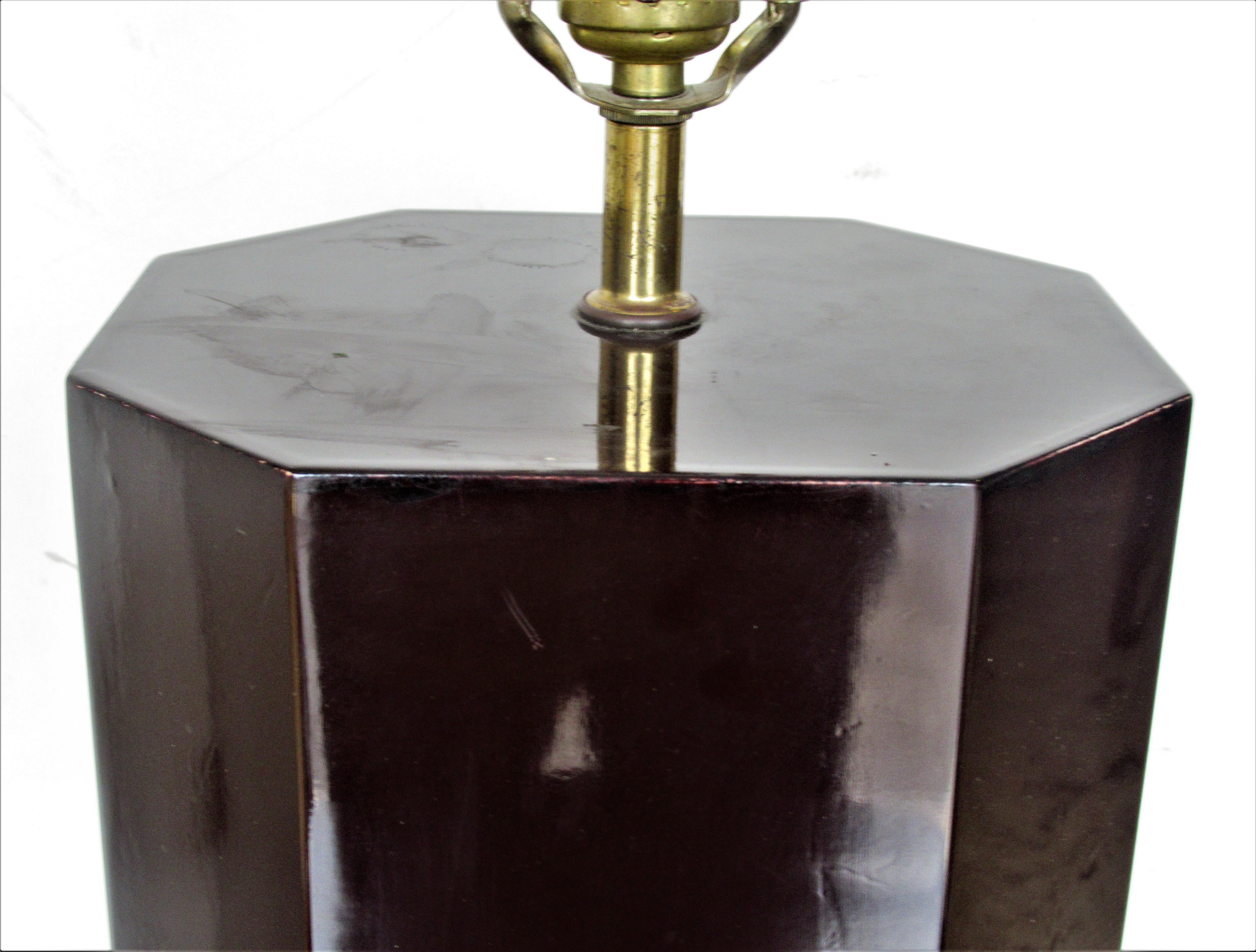 1970's Black Lacquer Table Lamp by Roe Kasian In Good Condition In Rochester, NY