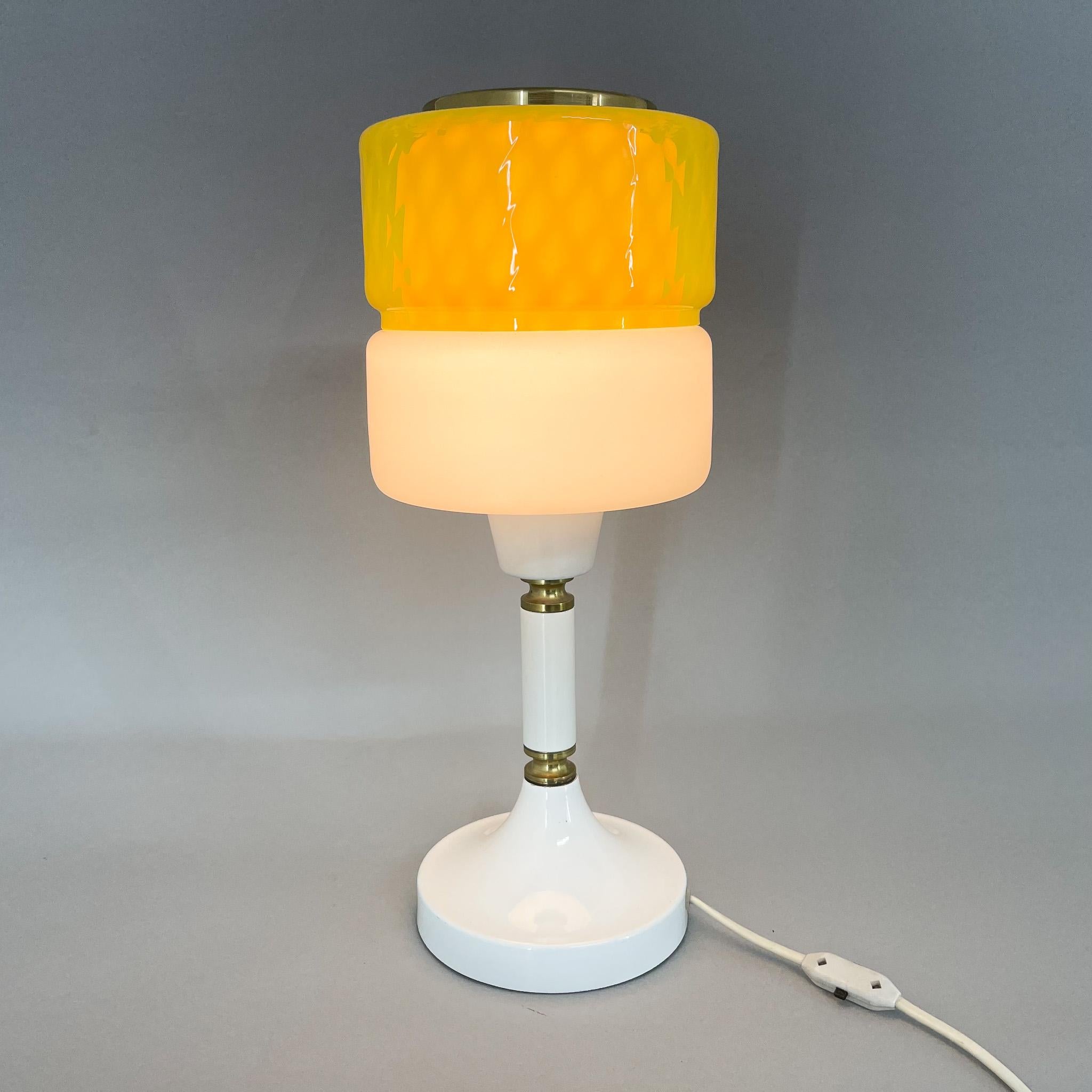 Vintage table lamp manufactured by Drukov in former Czechoslovakia in the 1970s. Made of metal, brass and coloured glass. Very good vintage condition.