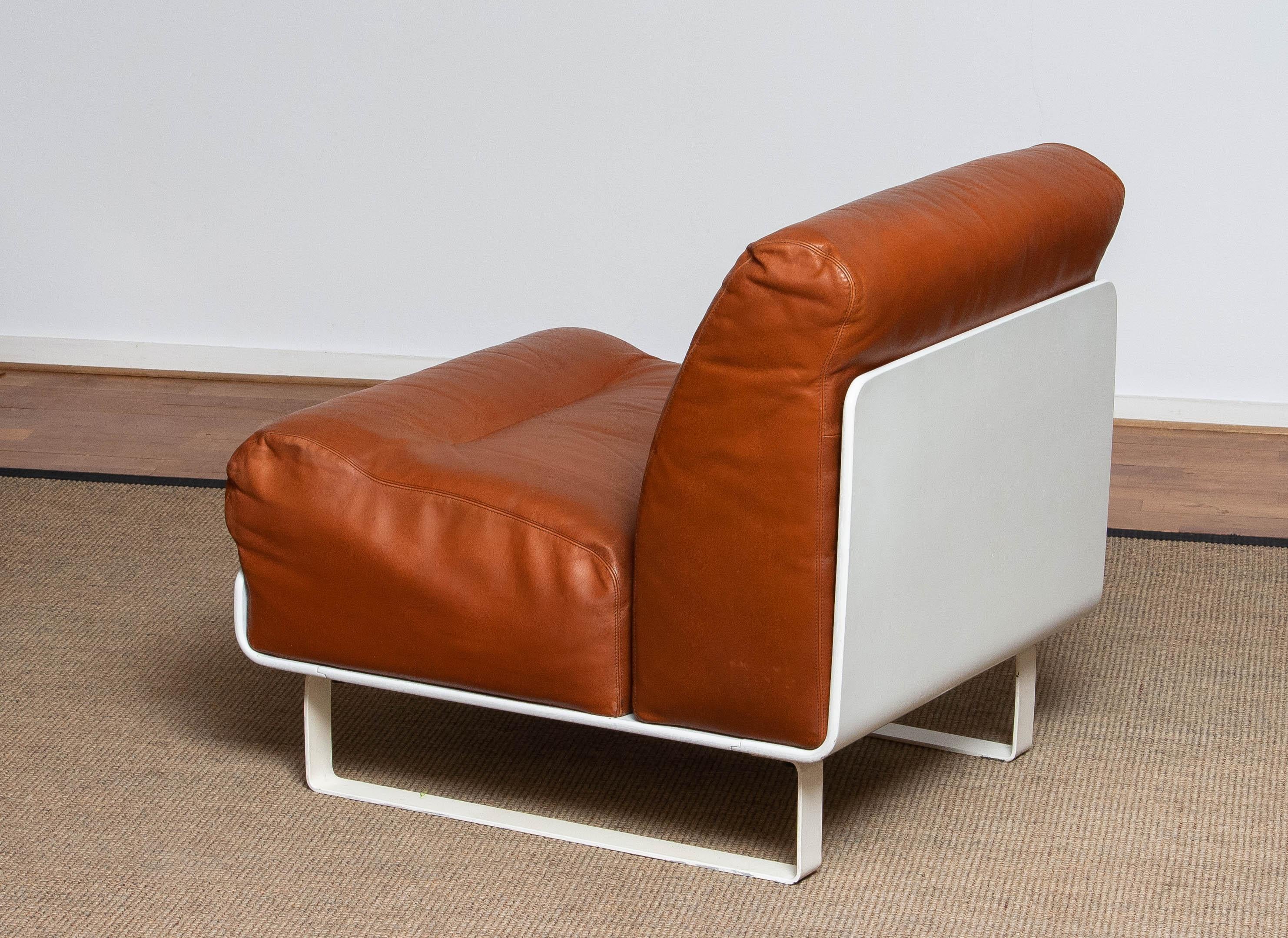 Tan Ledersessel „Orbis“ Clubsessel mit weißer Muschel von COR Deutschland 1970er Jahre im Angebot 1