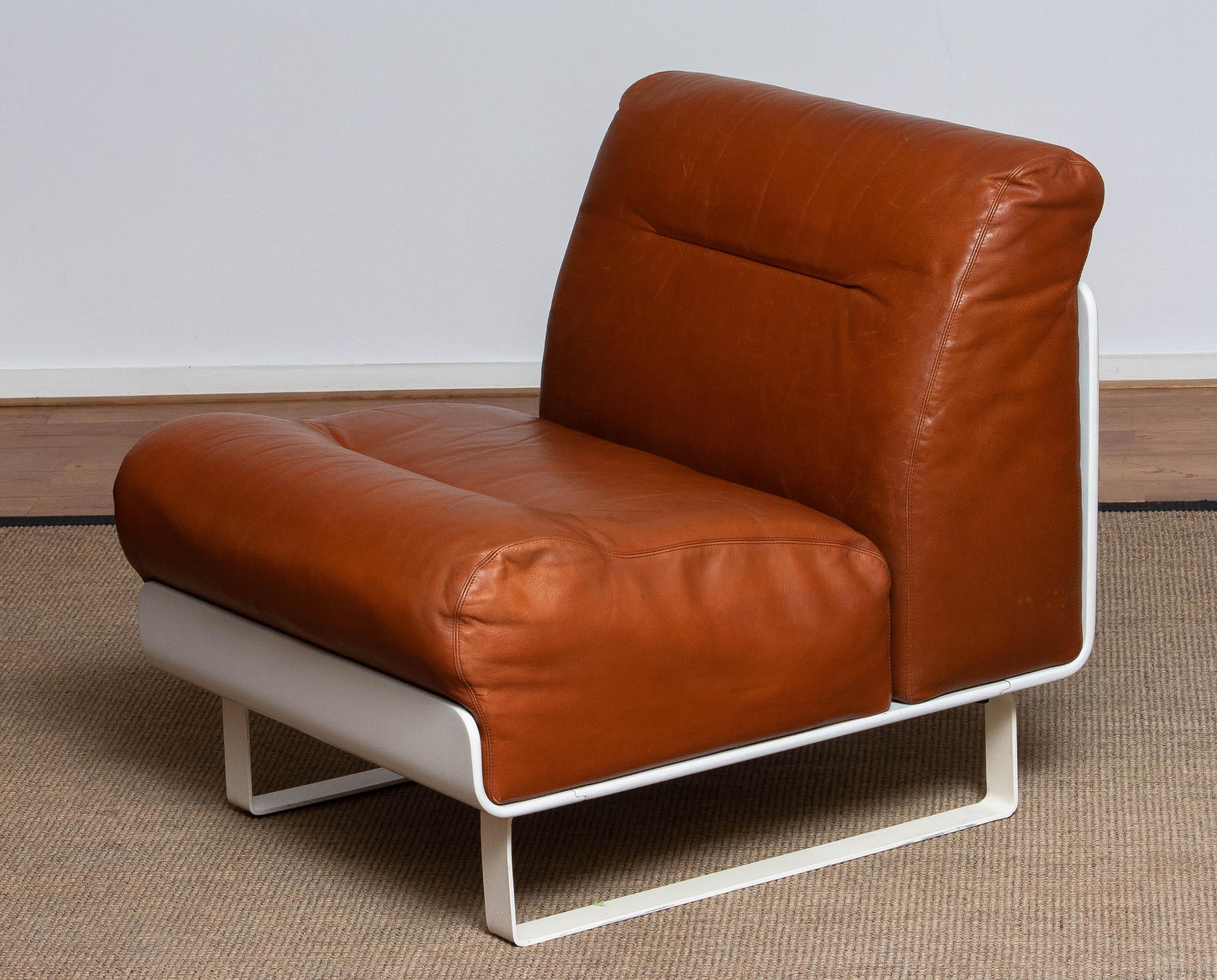 Tan Ledersessel „Orbis“ Clubsessel mit weißer Muschel von COR Deutschland 1970er Jahre im Angebot 2