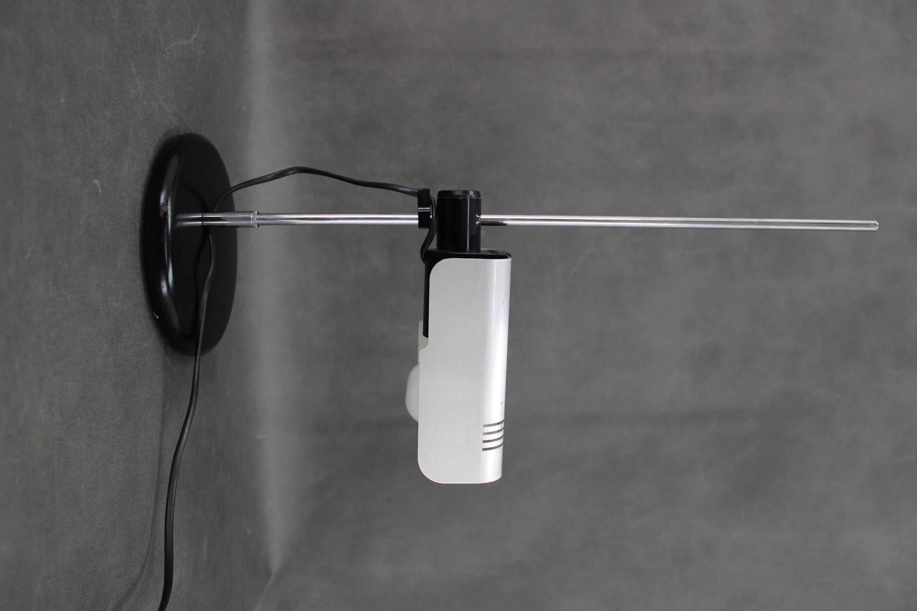 - puliti 
- 1x, lampadine E26-E27
- Compatibile con il cablaggio degli Stati Uniti
- Buone condizioni originali con lievi segni d'uso