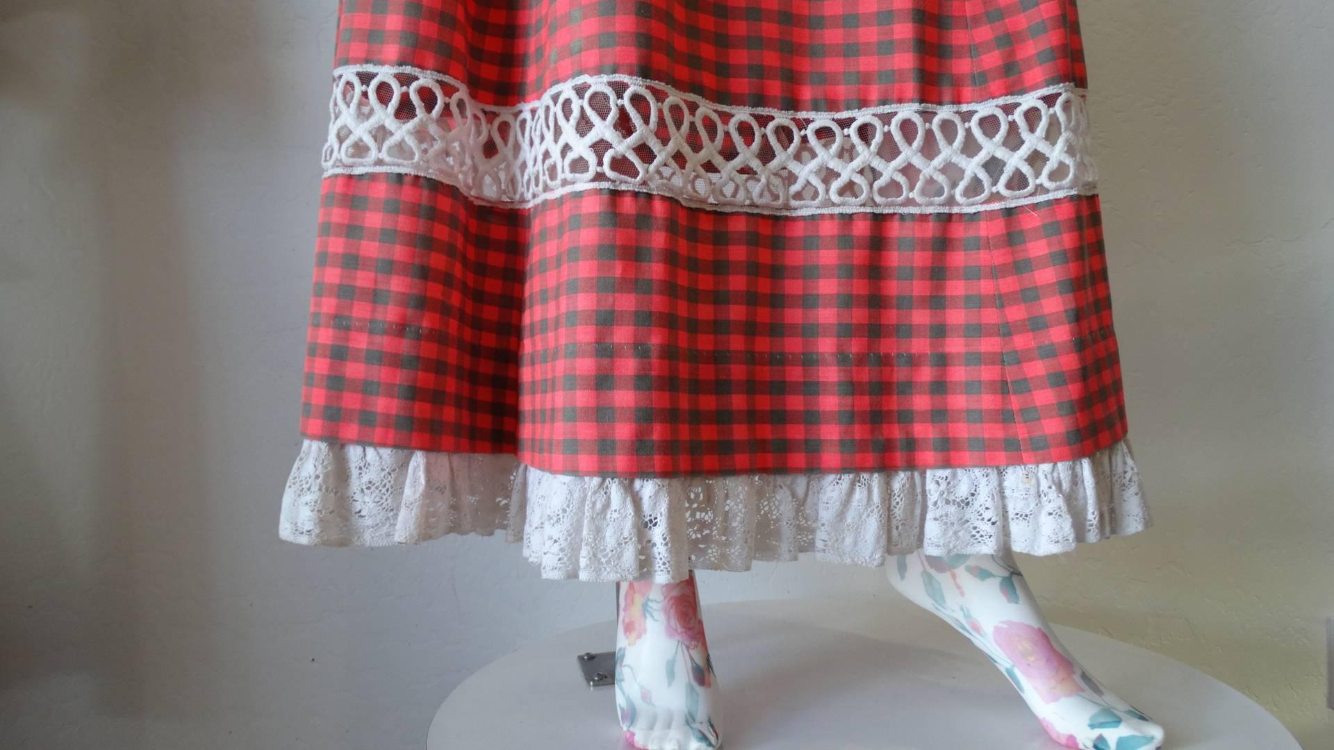 1970s Tartan High-waisted Maxi Skirt For Sale 5