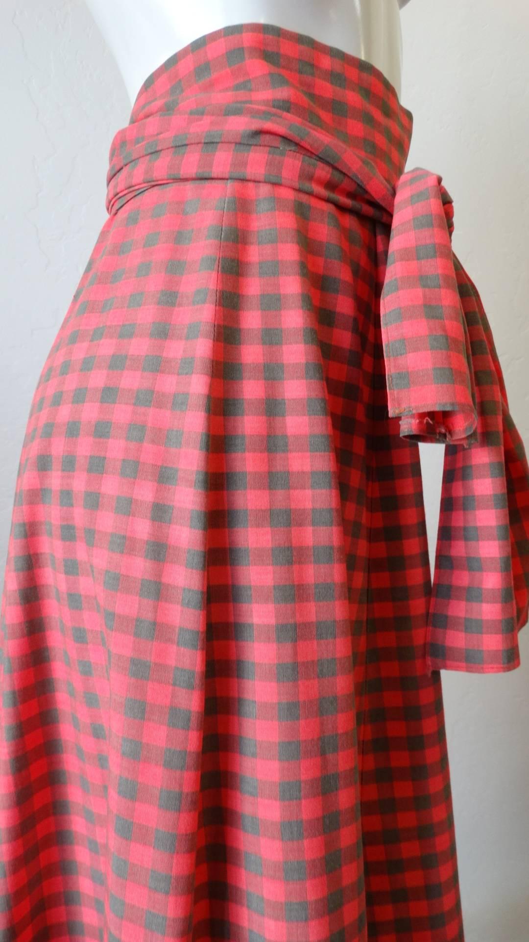 1970s Tartan High-waisted Maxi Skirt  For Sale 2