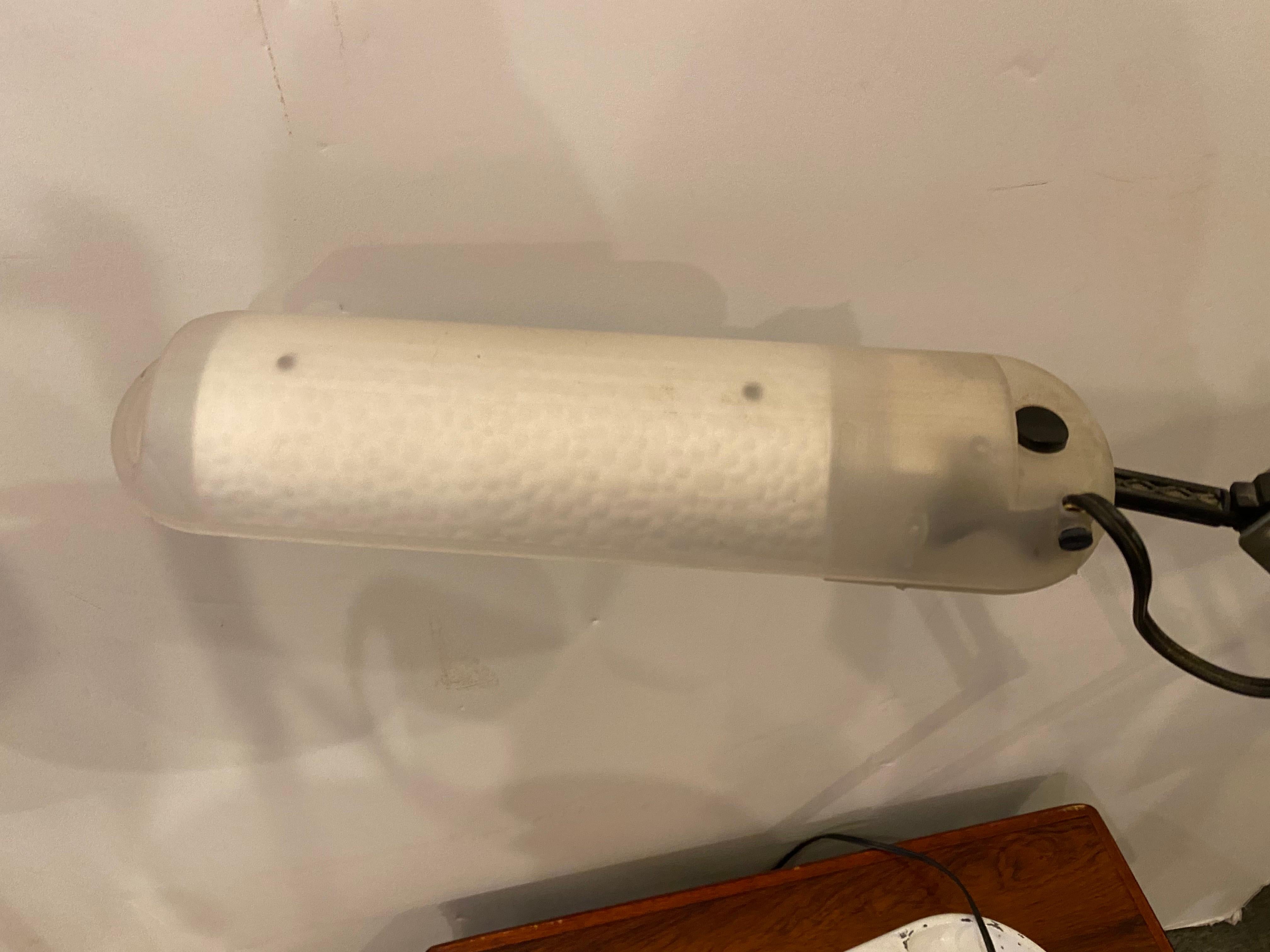 Sconosciuto Lampada da tavolo Lival Finland degli anni '70 in vendita
