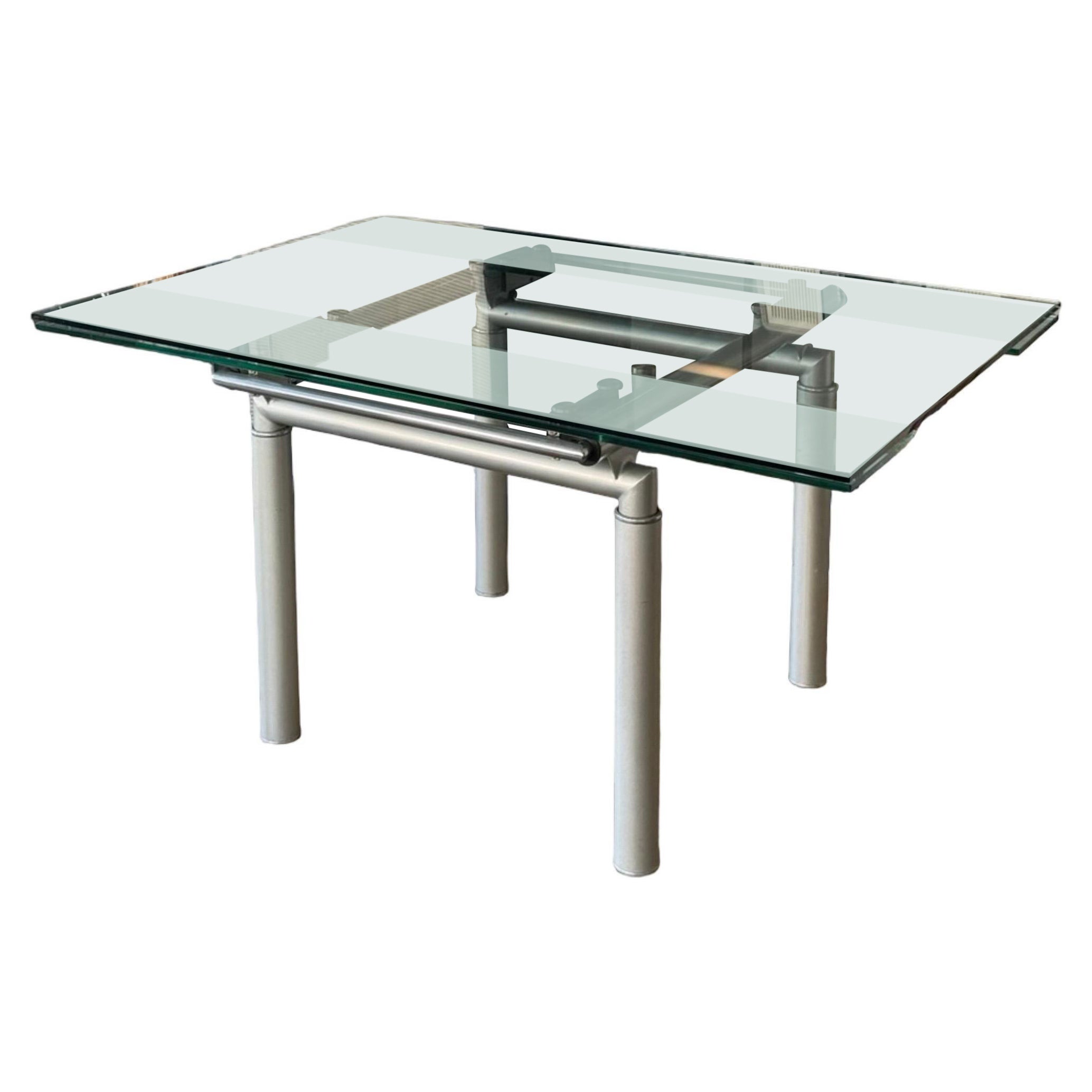 1970
s Tecno Spa Extendable Glass Table