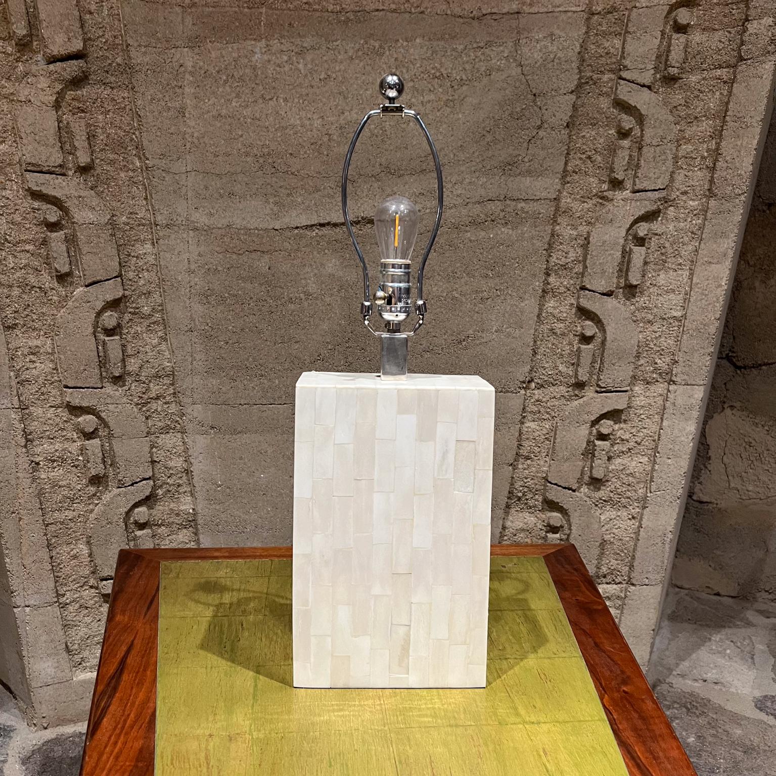 Colombian 1970s Tessellated Bone Table Lamp Enrique Garcel Colombia For Sale