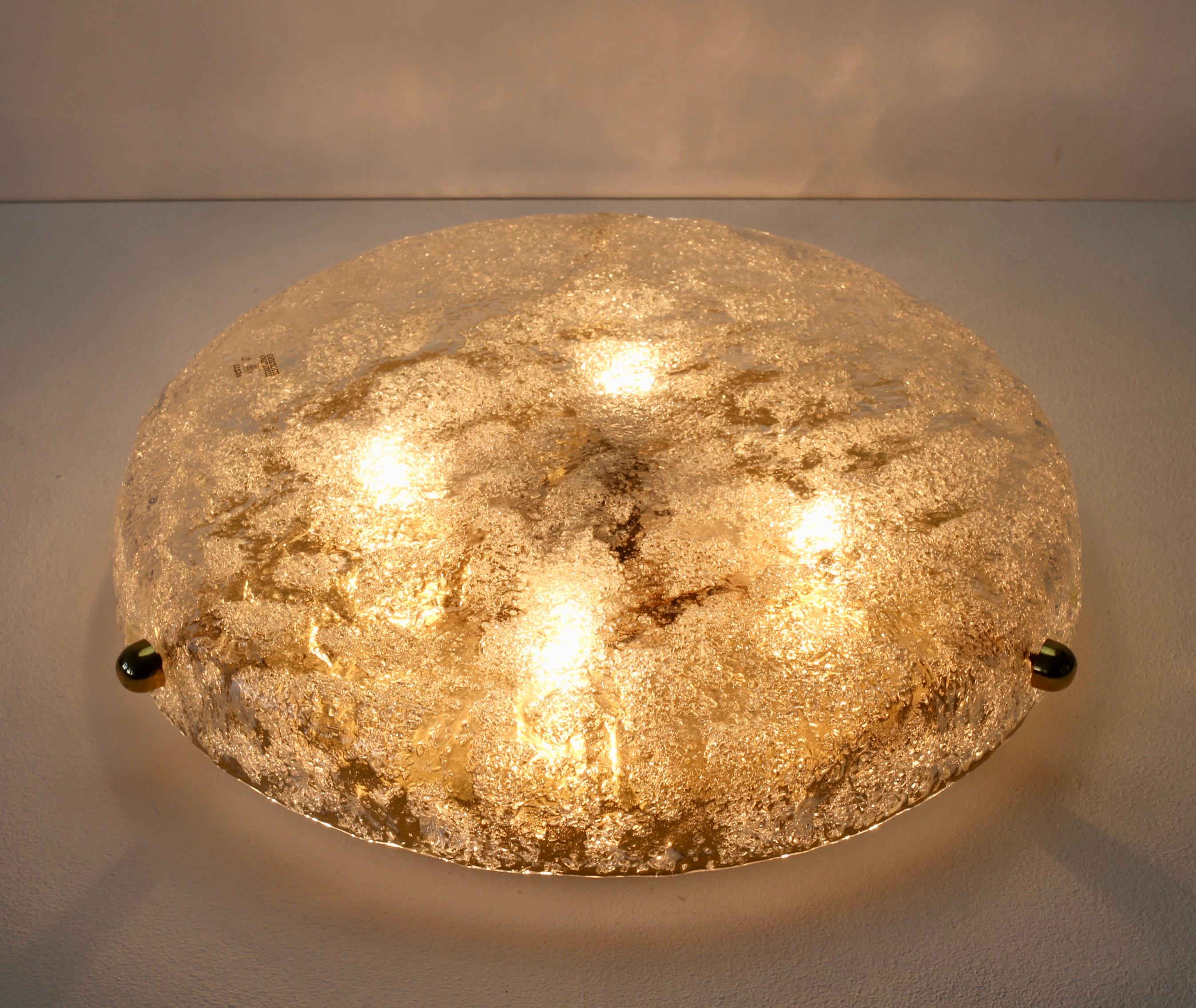 1970er Jahre Murano-Glas und Messing-Einbauleuchte von Hillebrand im Zustand „Gut“ im Angebot in Landau an der Isar, Bayern