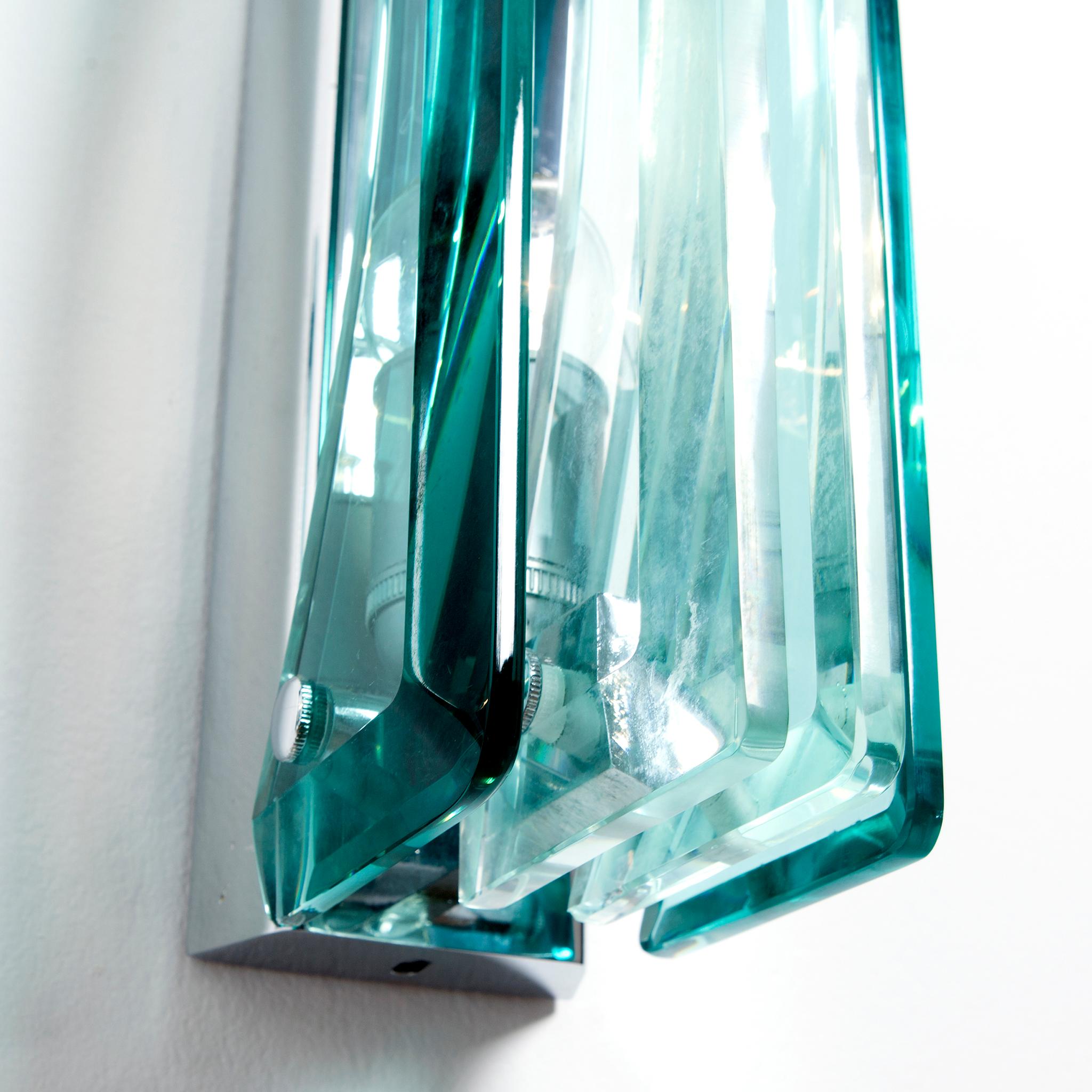 1970s Thick Glass and Chrome Sconces Attributed to Cristal Arte In Good Condition For Sale In Amsterdam, NH