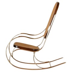 Silla mecedora vintage de los años 70 de estilo Thonet