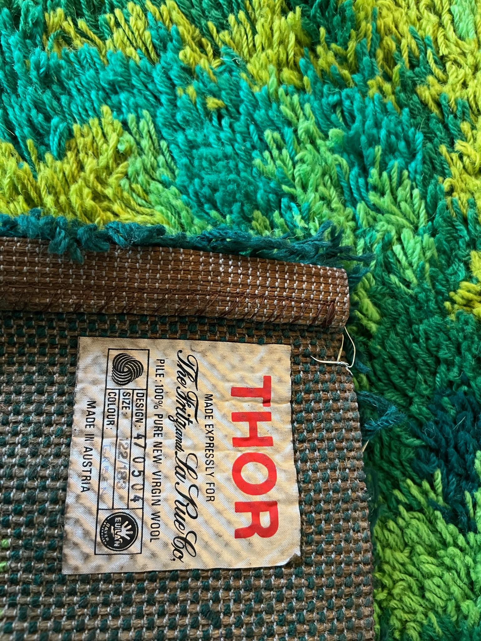 1970's THOR Bold Geometry Contemporary UNUSED Green Rya Rug Mid Century Modern For Sale 5