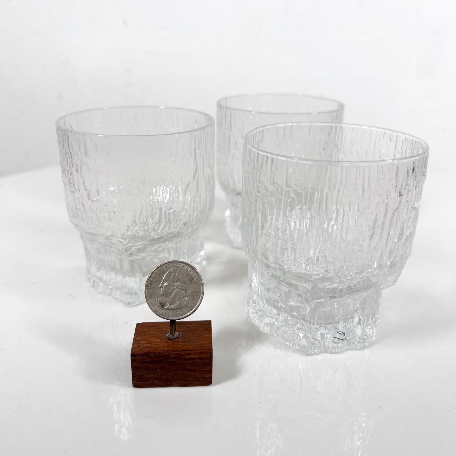 1970s Tres Vasos de Whisky Iittala Tapio Wirkkala Icicle Art Aslak Finlandia en Bueno estado para la venta en Chula Vista, CA