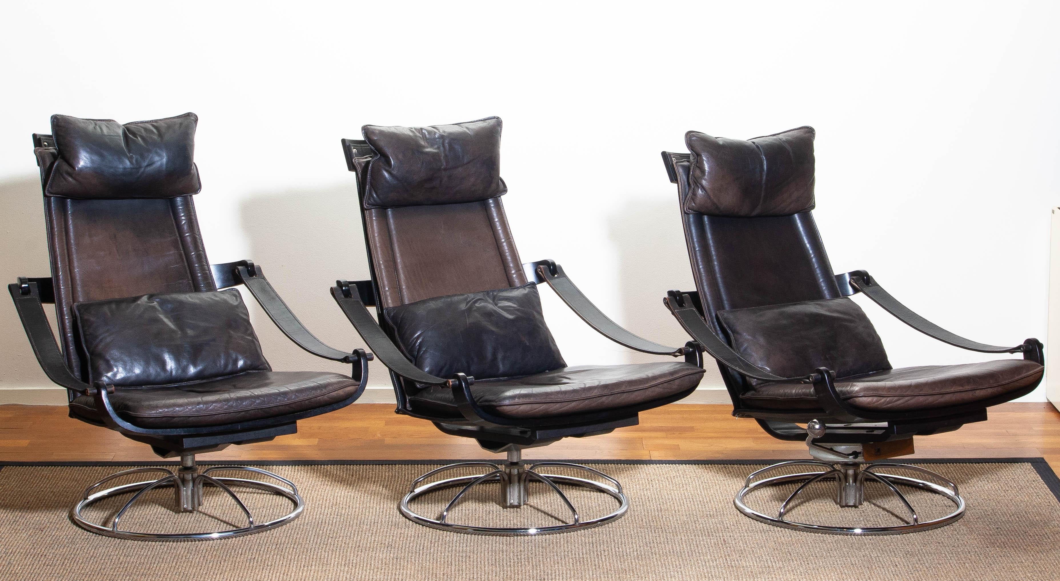 Scandinavian Modern 1970s, Three Leather Swivel / Relax Chairs By Ake Fribytter For Nelo, Sweden