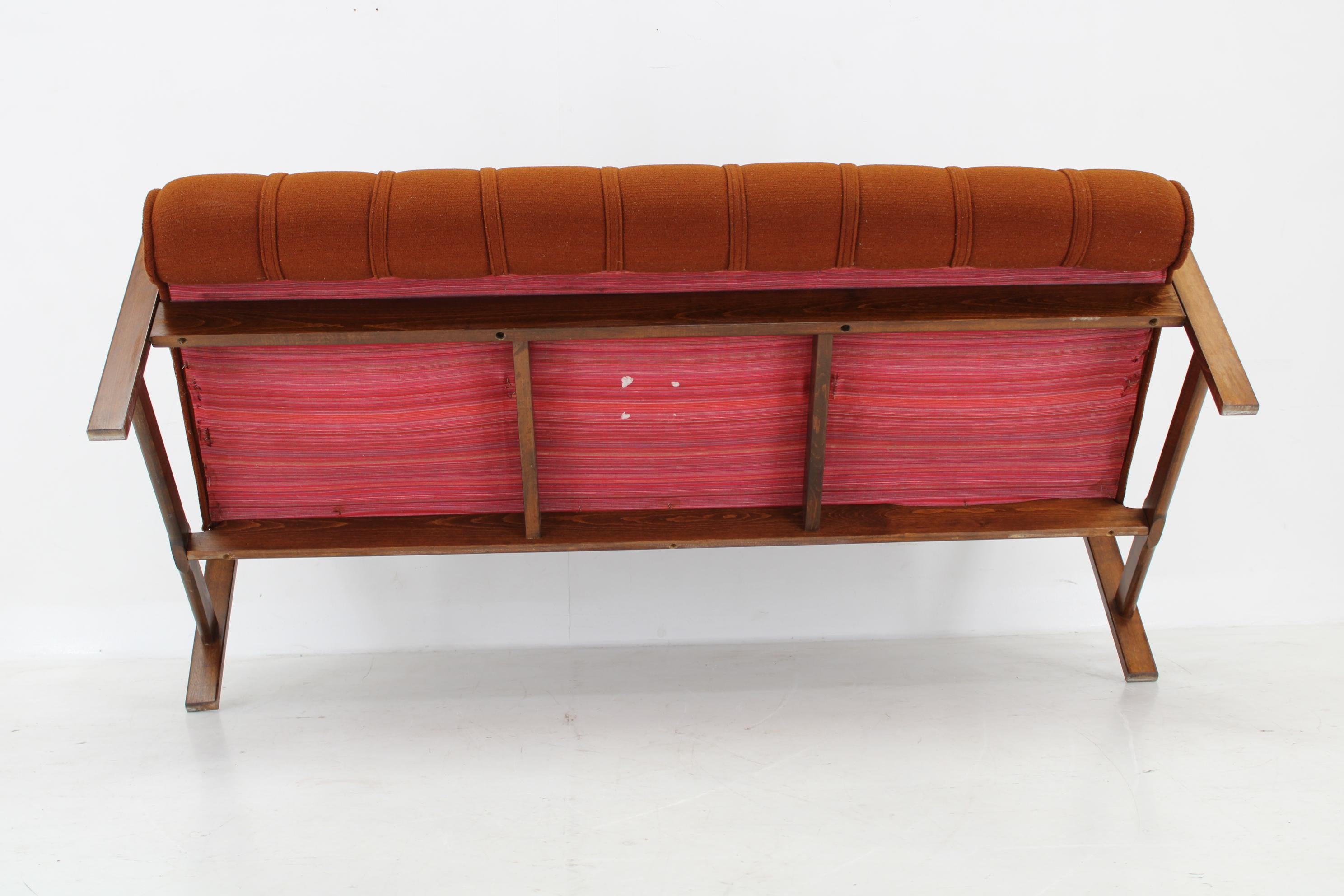 1970s Three Seater Beech Sofa, Czechoslovakia For Sale 1