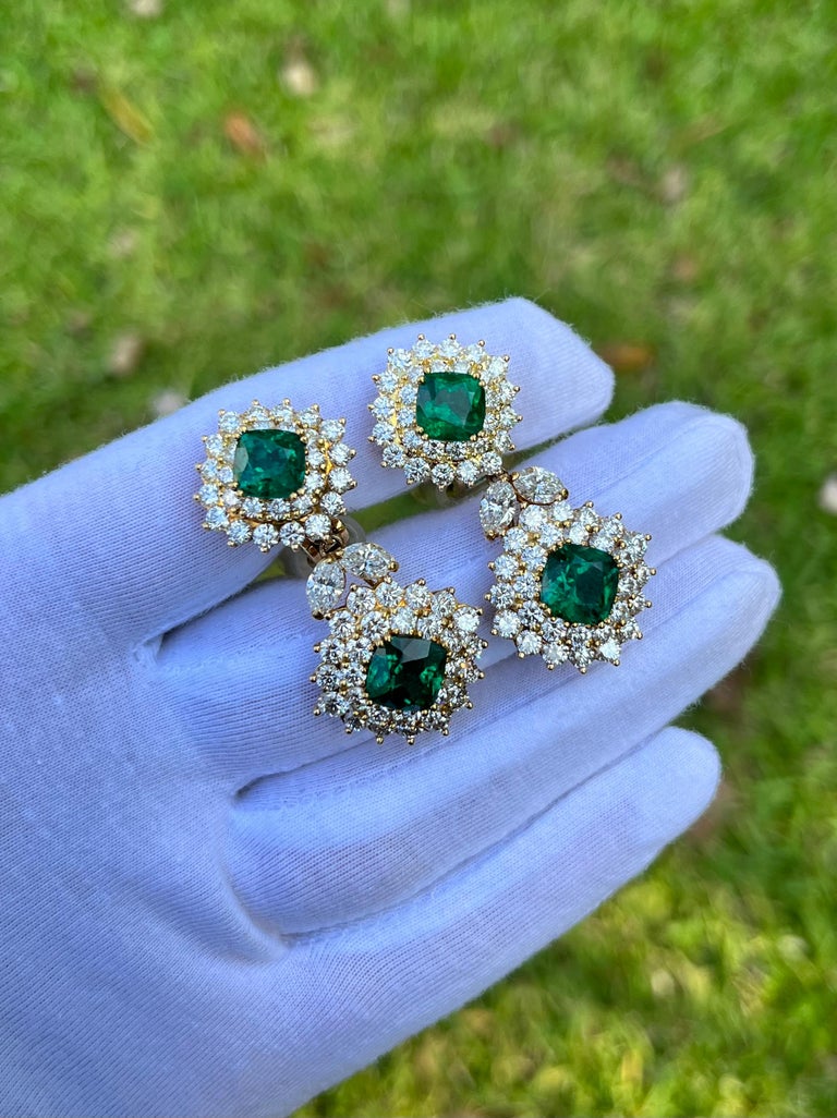 1970s Tiffany and Emerald and Diamond 18k Yellow Gold Earrings