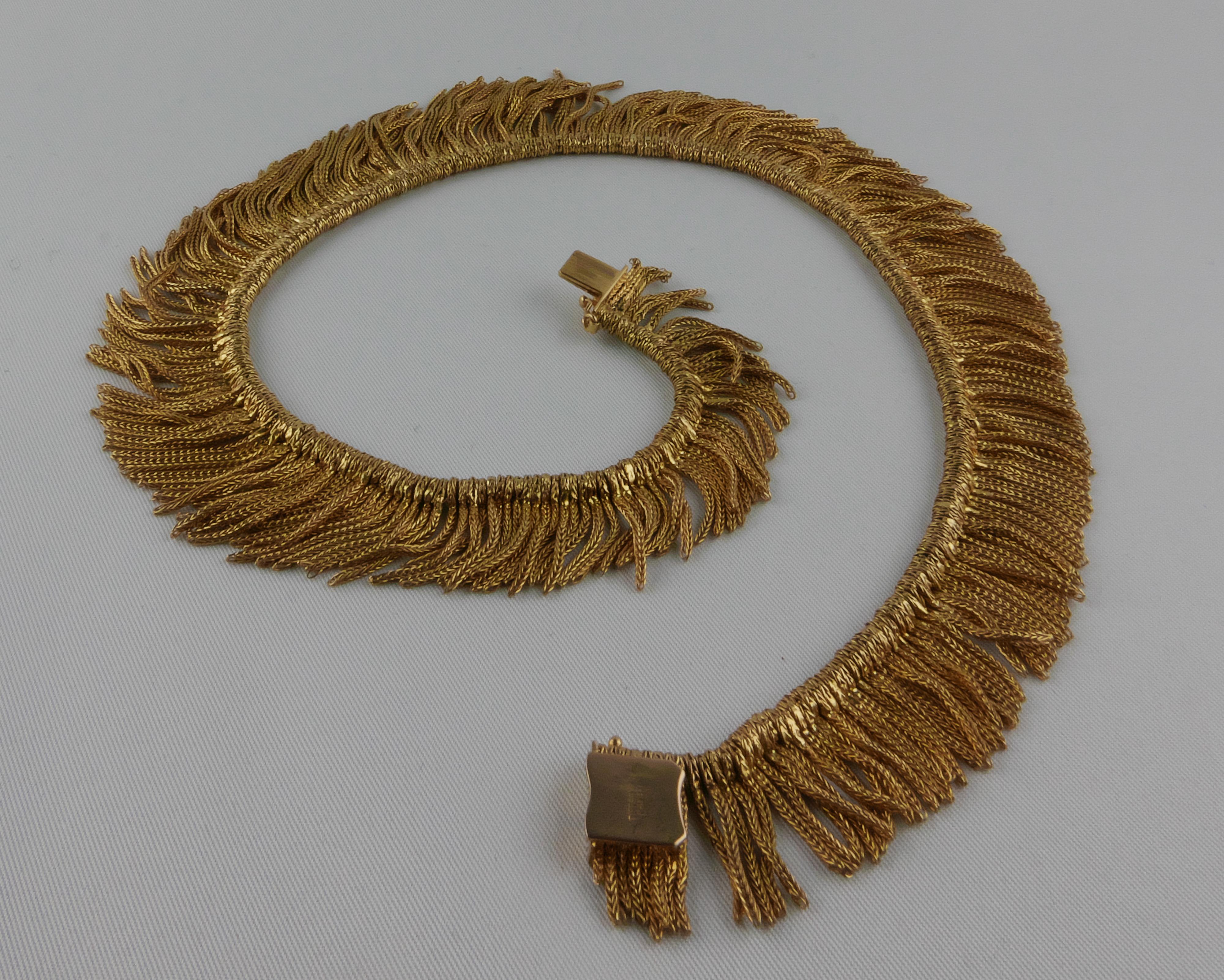Women's 1970’s Tiffany Italy Yellow Gold Fringe Necklace