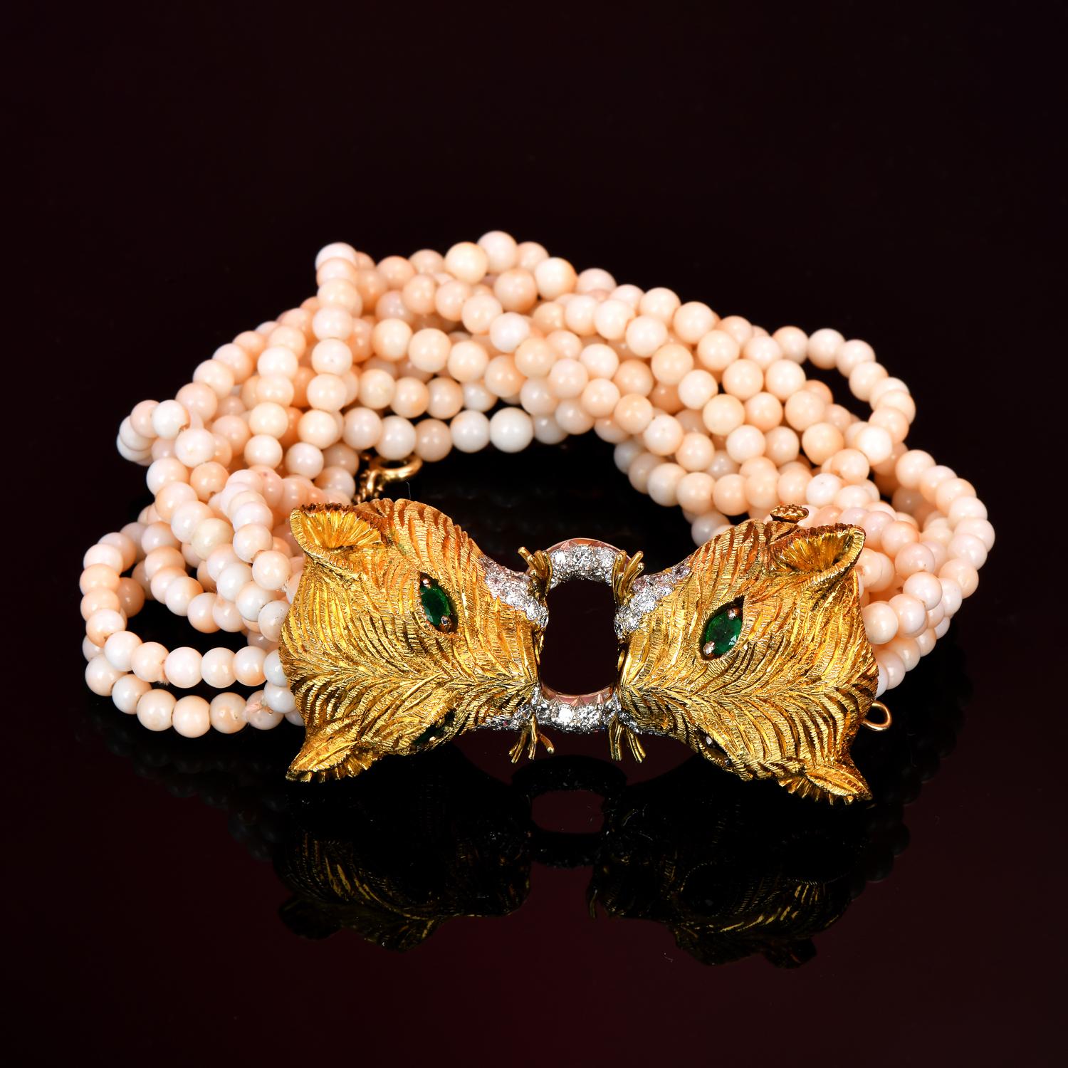 1970s Tiger Emerald Diamond Pink Coral 18k Gold Bypass Beaded Bracelet In Excellent Condition For Sale In Miami, FL