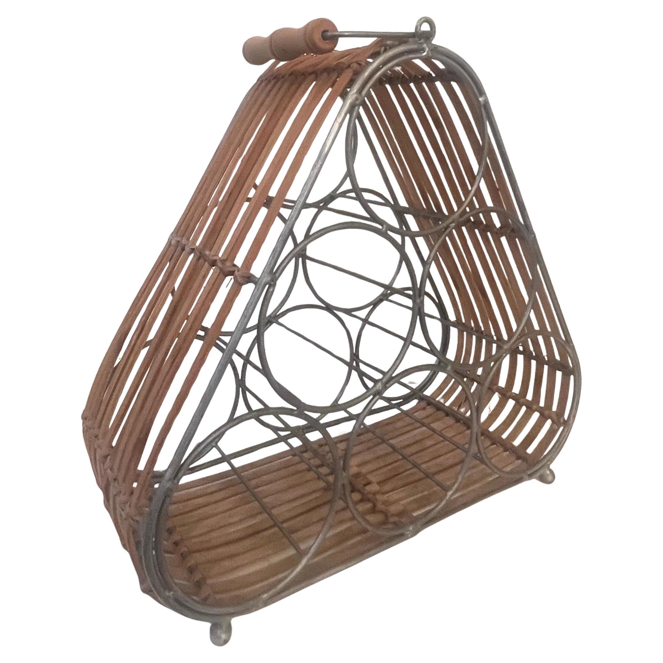 Américain Tiki-Boho American Mid Century Wine Rack Rattan Caddy 6 Bottle Carrier 1970 en vente