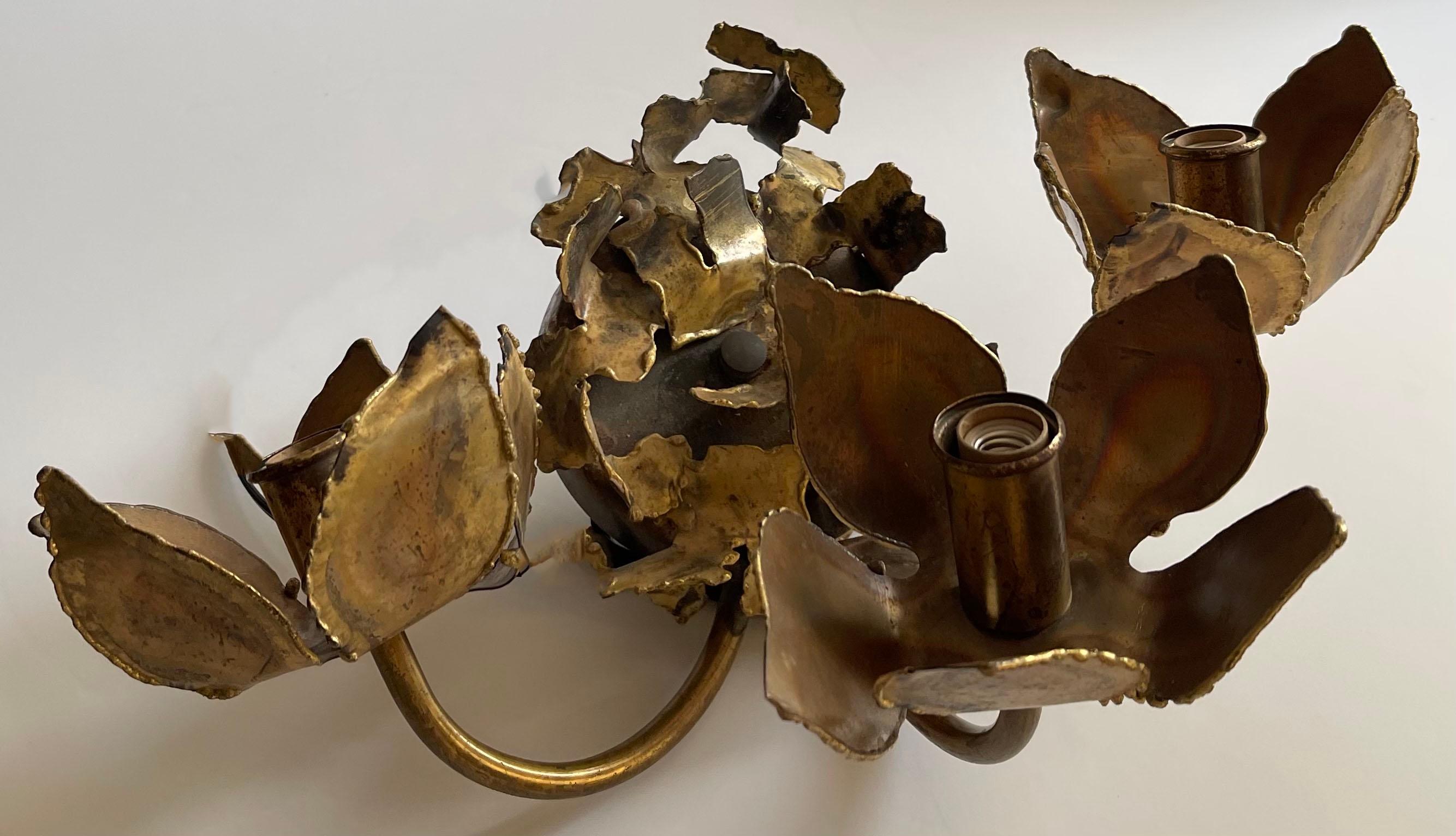 1970s Tom Greene for Feldman Brutalist Three Light Sconce For Sale 4