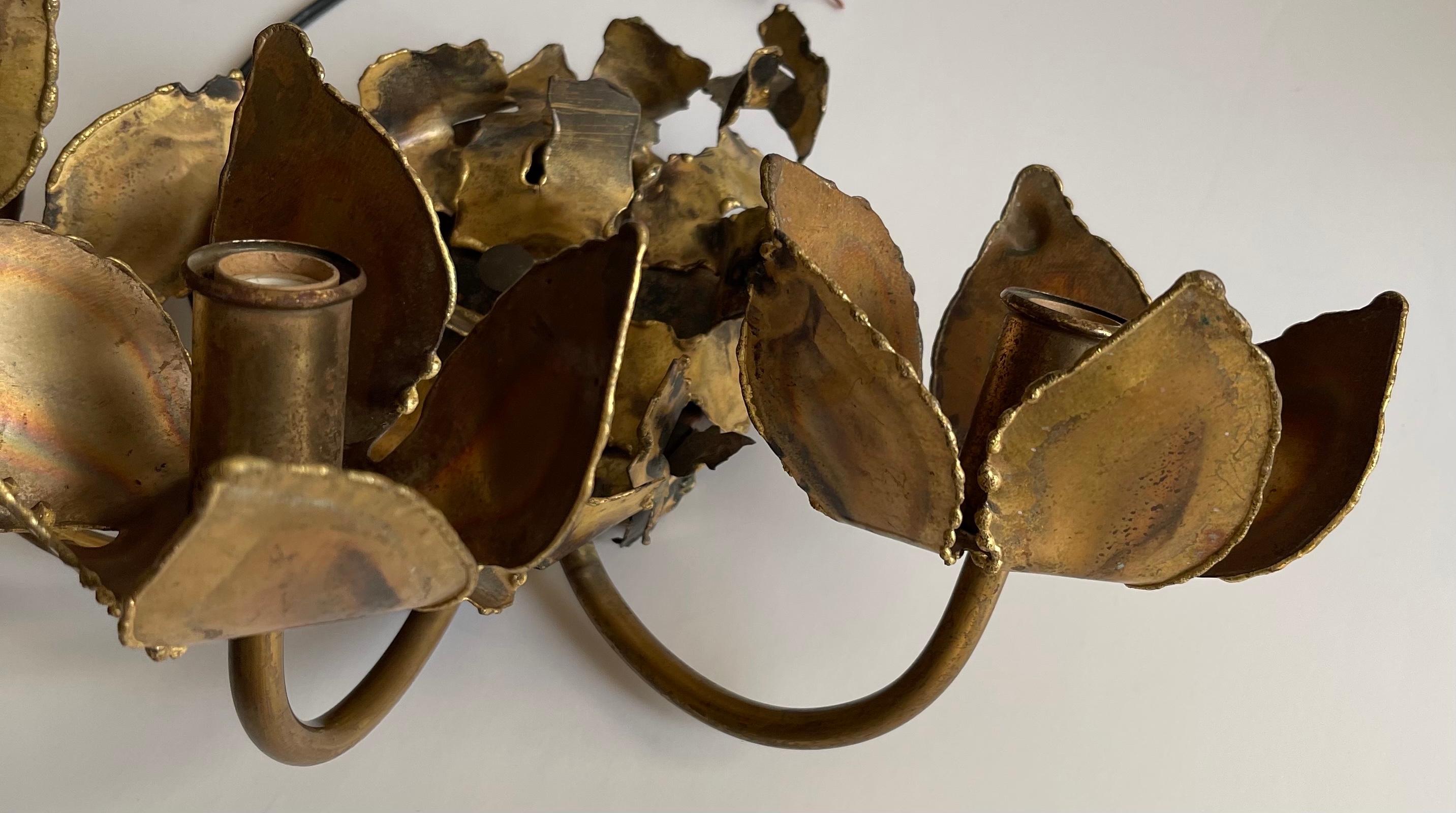 1970s Tom Greene for Feldman Brutalist Three Light Sconce In Good Condition For Sale In Stamford, CT